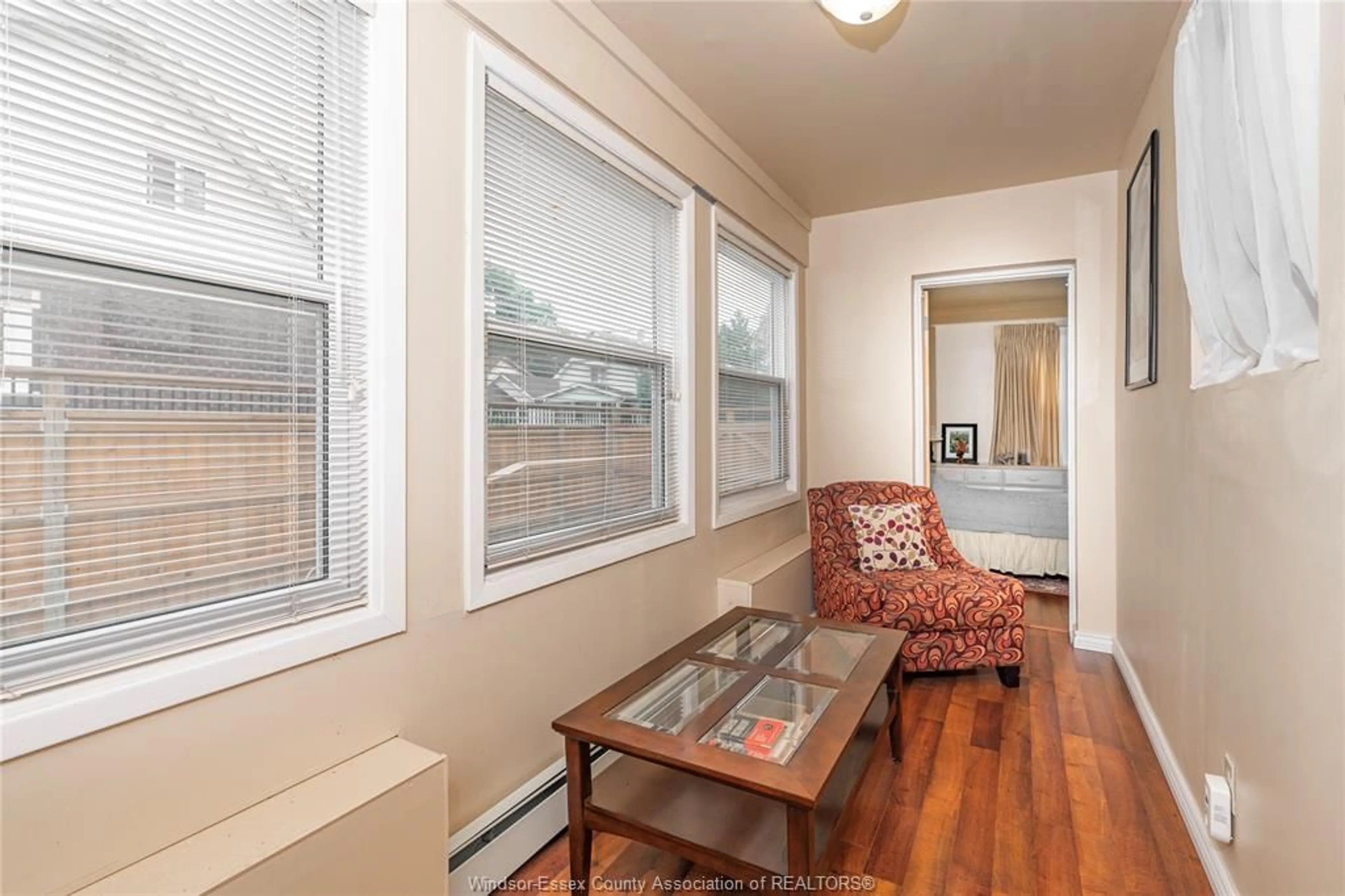 Living room with furniture, wood/laminate floor for 269 JOSEPHINE Ave, Windsor Ontario N9B 2K7
