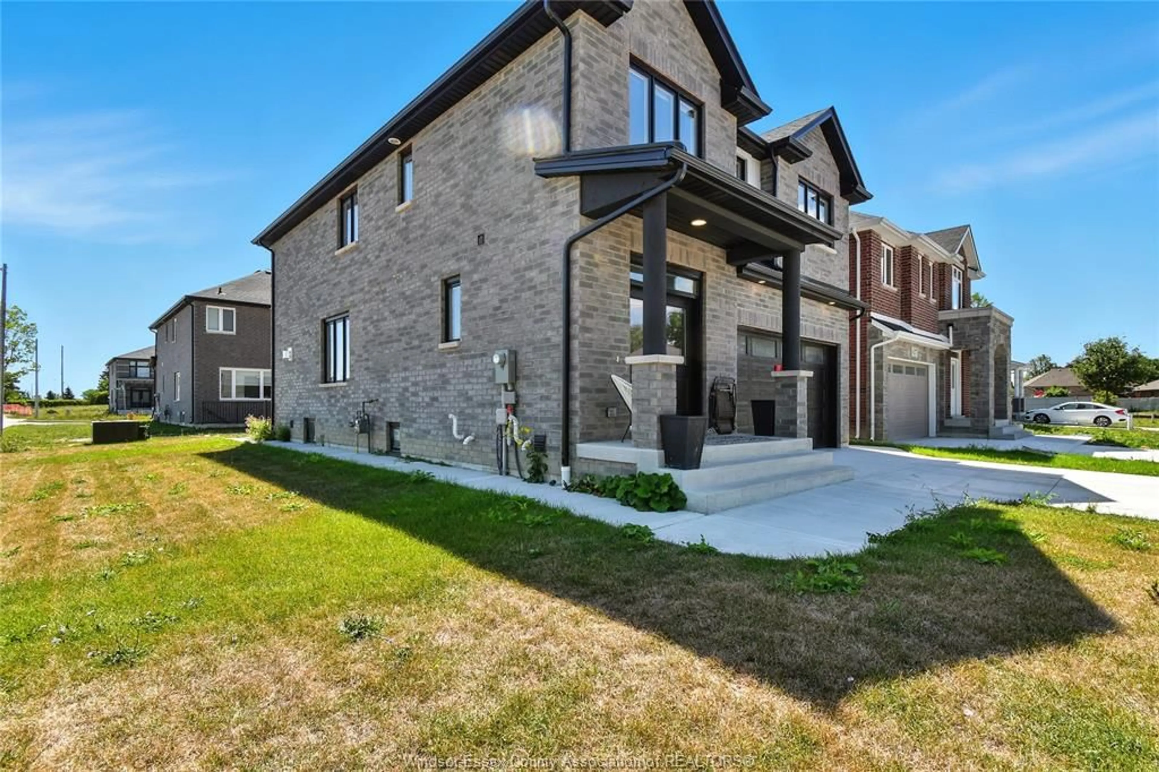 Home with brick exterior material, street for 4295 JOHN ROSS Crt, Windsor Ontario N8W 5S9