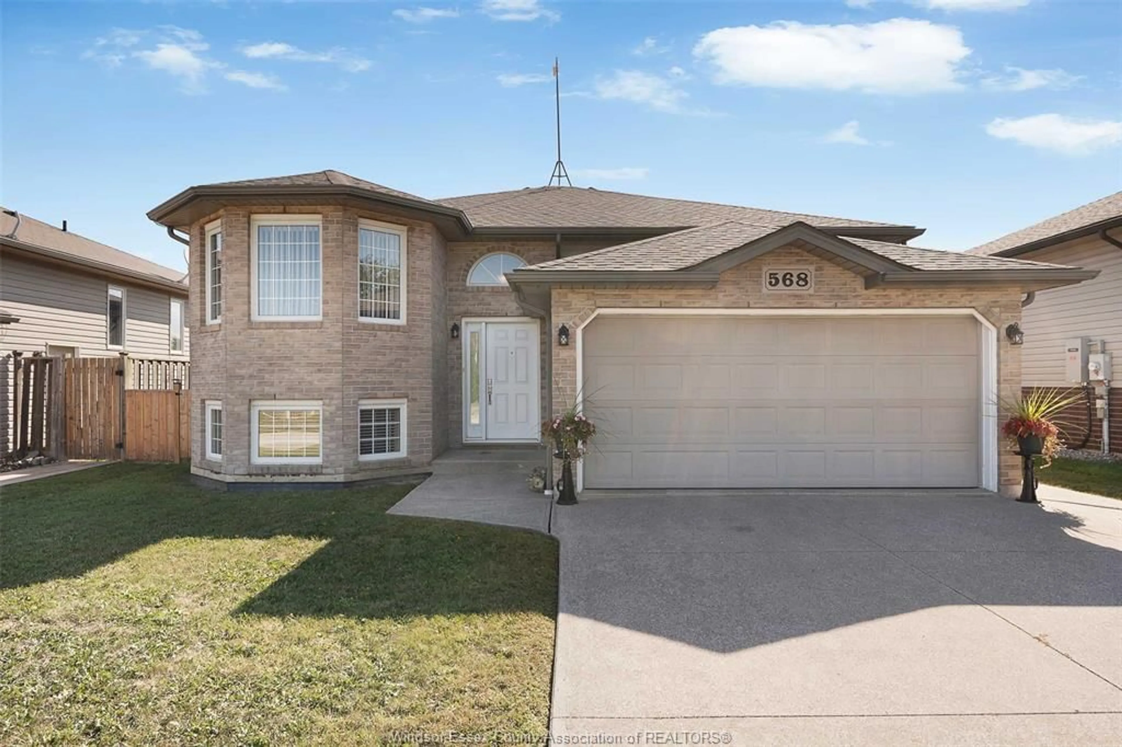 Home with brick exterior material, street for 568 PETTYPIECE, Amherstburg Ontario N9V 4C9
