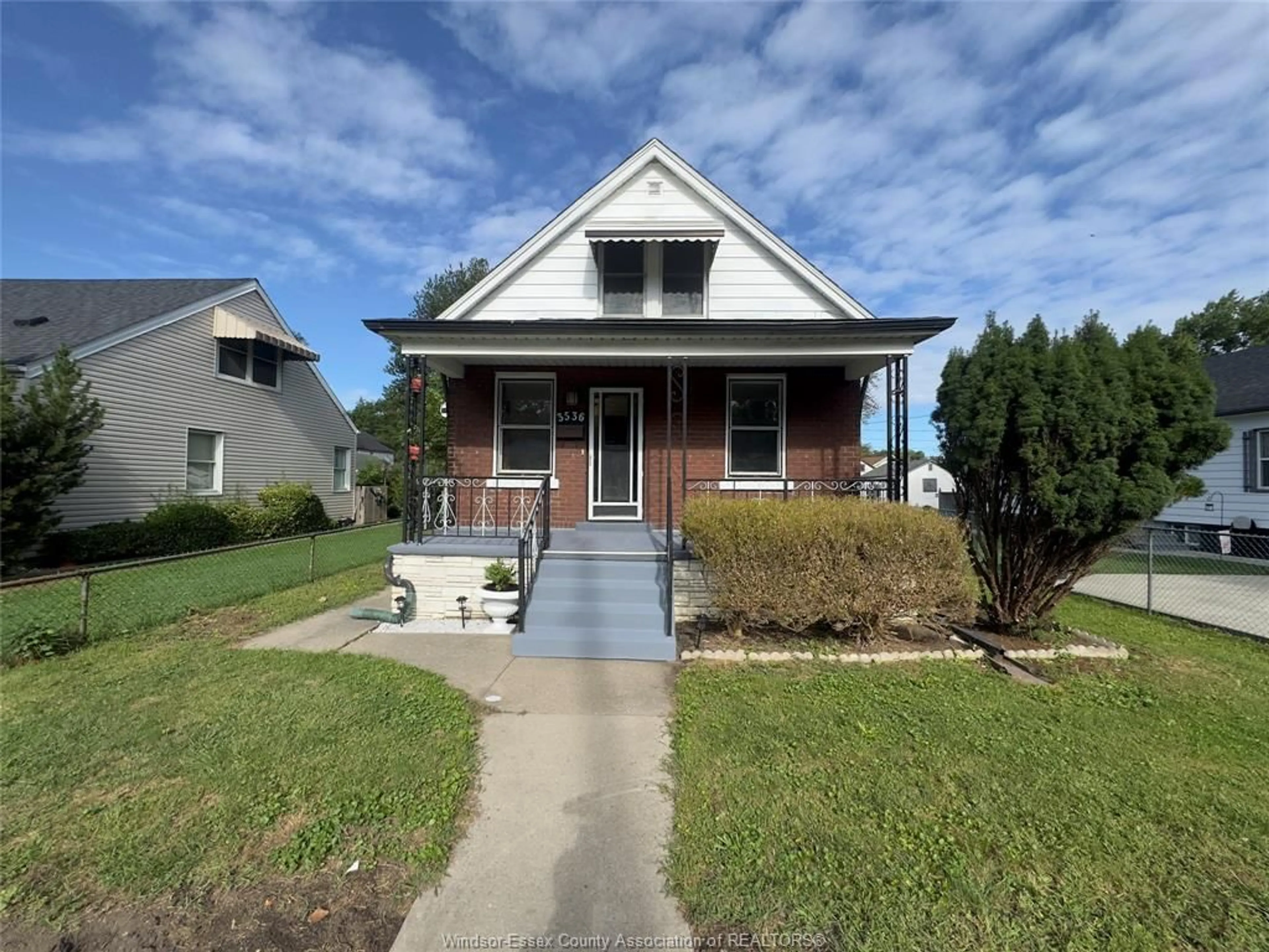 Unknown for 3536 BLOOMFIELD Rd, Windsor Ontario N9C 1R7