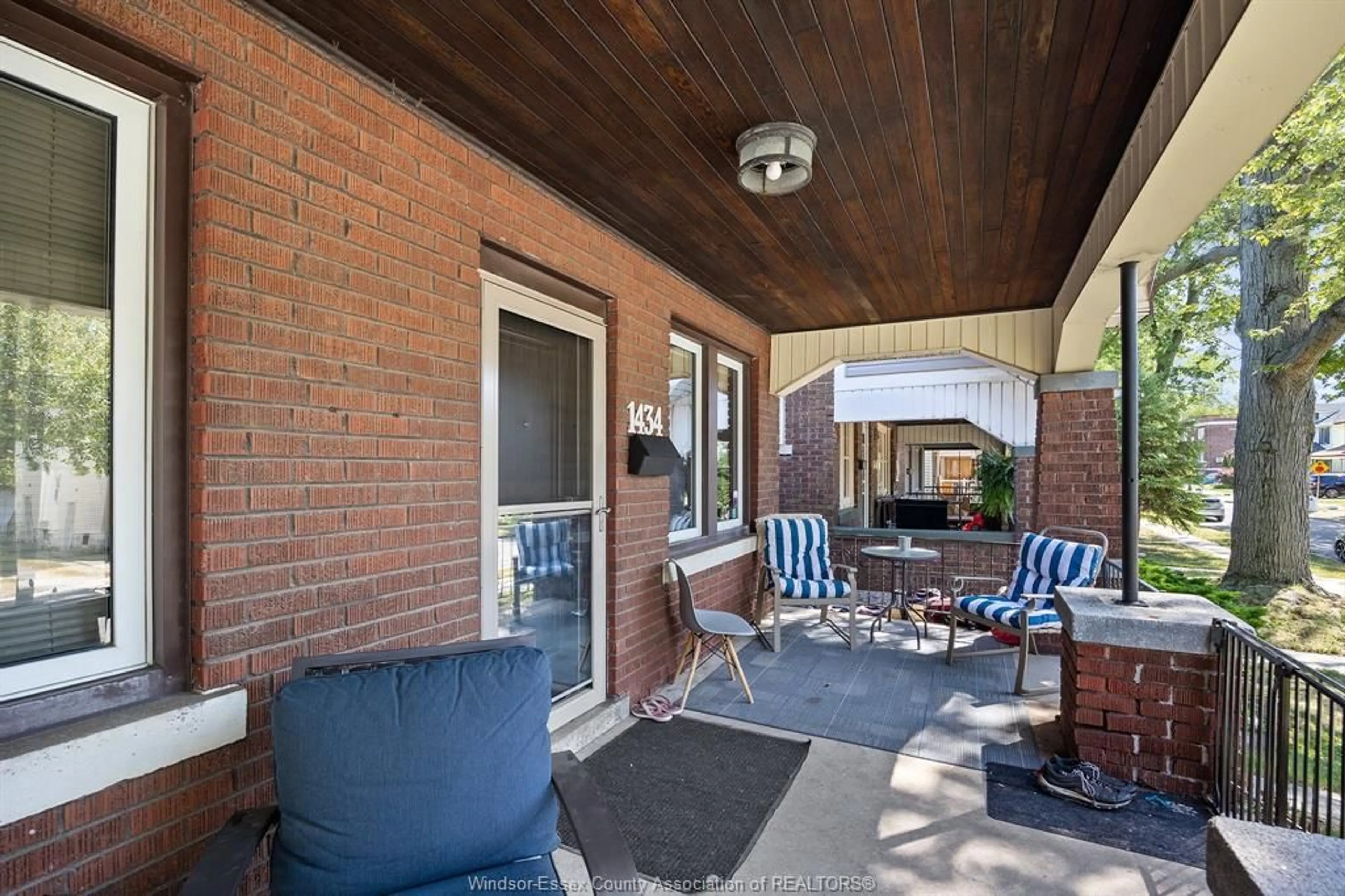 Patio, street for 1434 GLADSTONE, Windsor Ontario N8X 3L8