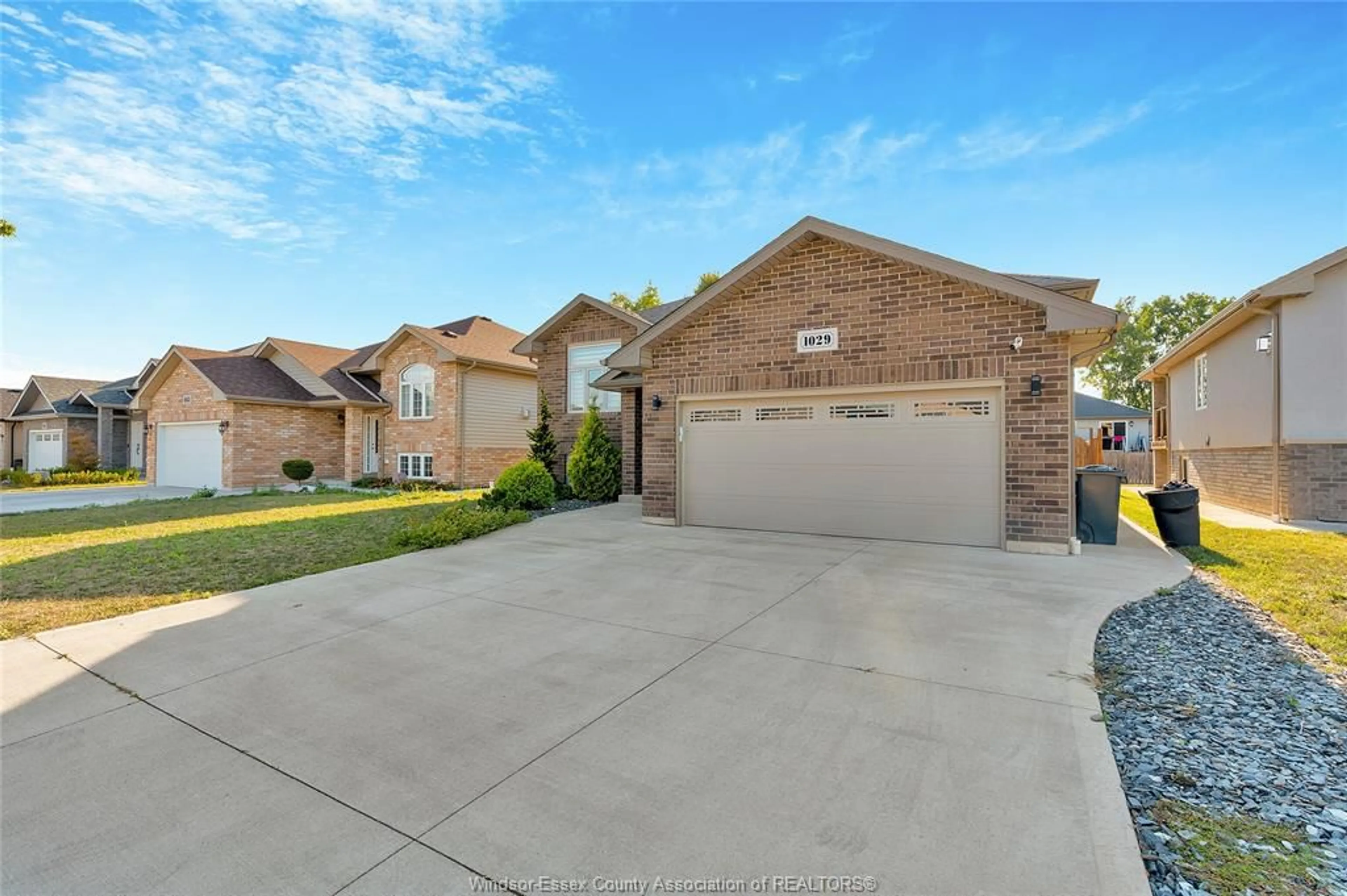 Home with brick exterior material, street for 1029 LUBLIN Ave, Windsor Ontario N8P 0E5