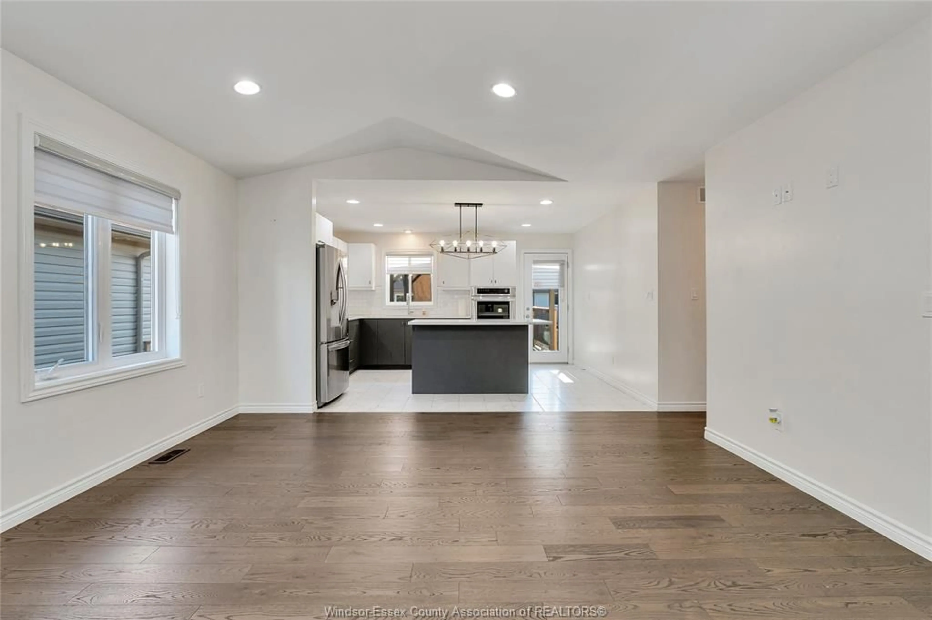 Open concept kitchen, unknown for 1029 LUBLIN Ave, Windsor Ontario N8P 0E5