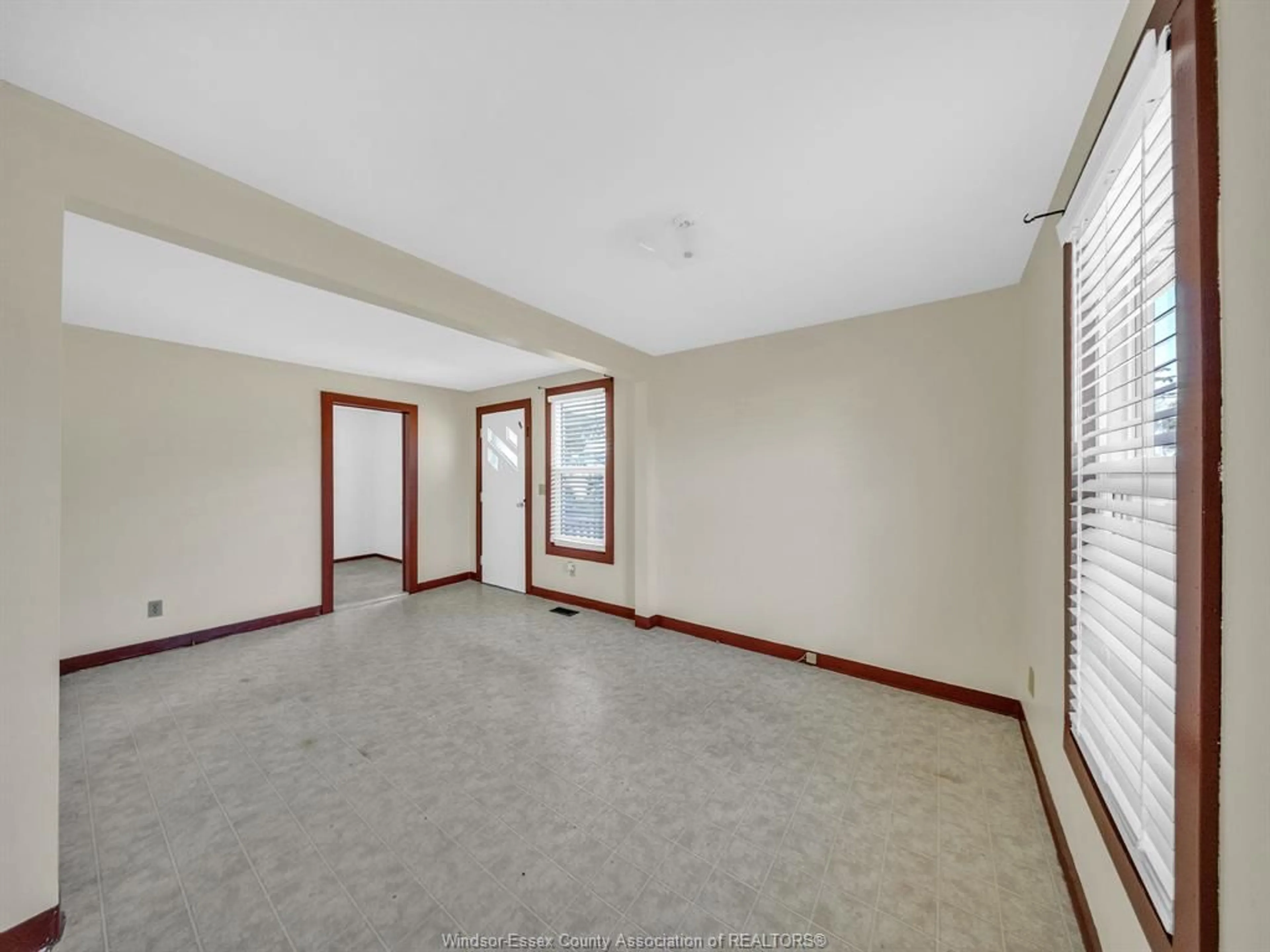 A pic of a room for 78 Setterington St., Leamington Ontario N8H 1T6