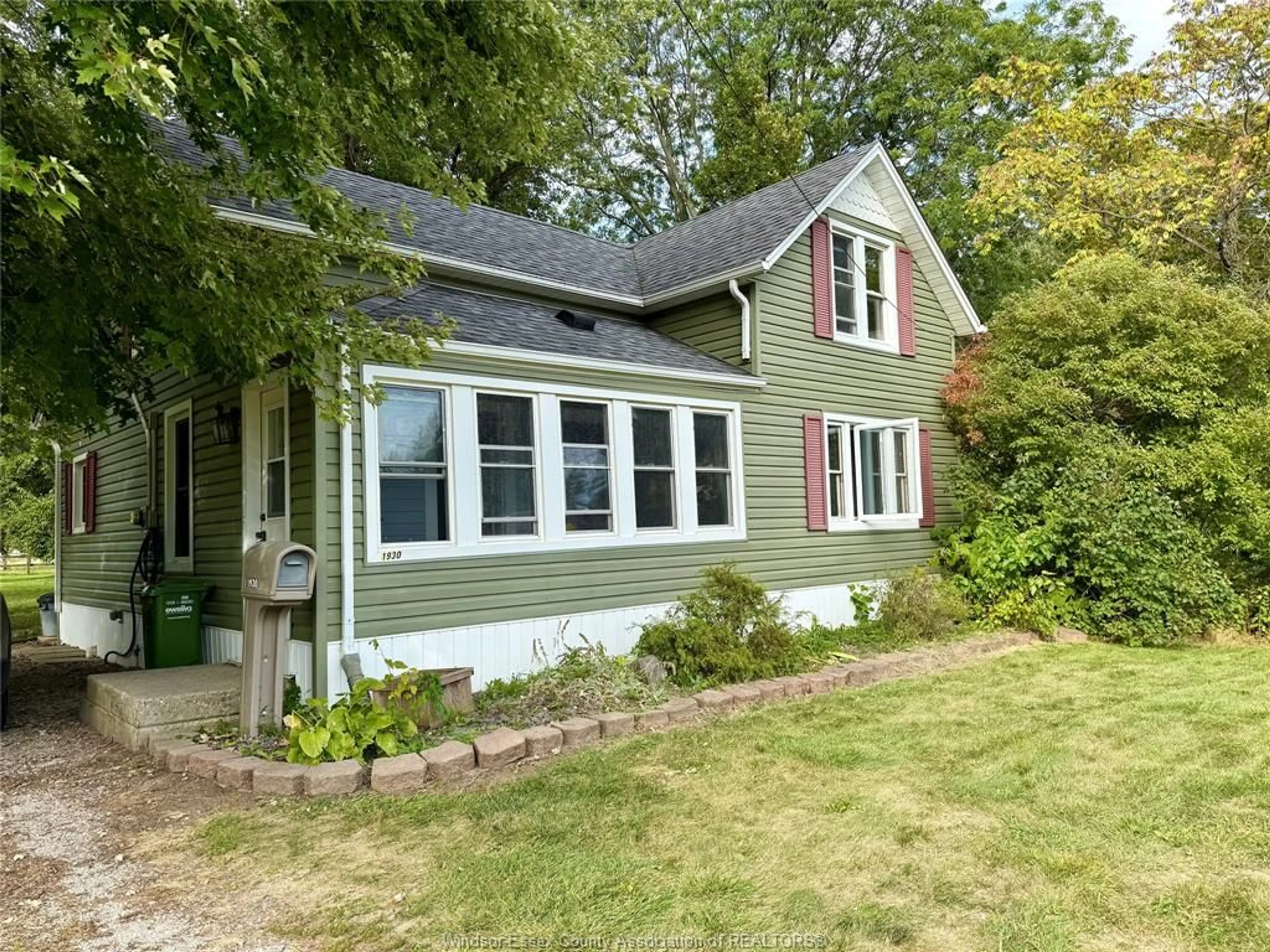 Home with vinyl exterior material, street for 1930 Canard Dr, LaSalle Ontario N9J 2S6