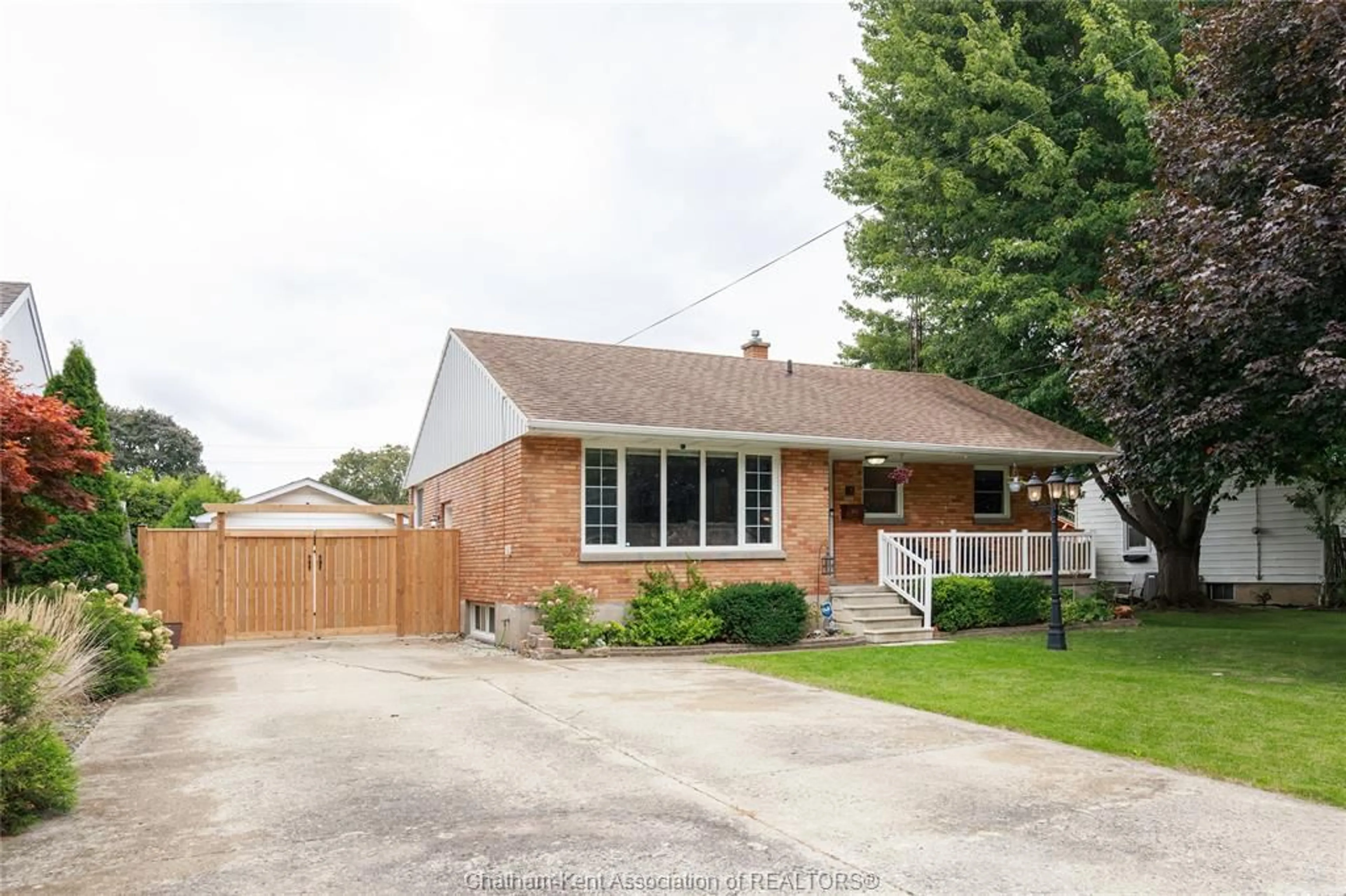 Home with brick exterior material, street for 26 Canterbury St, Chatham Ontario N7L 3S5
