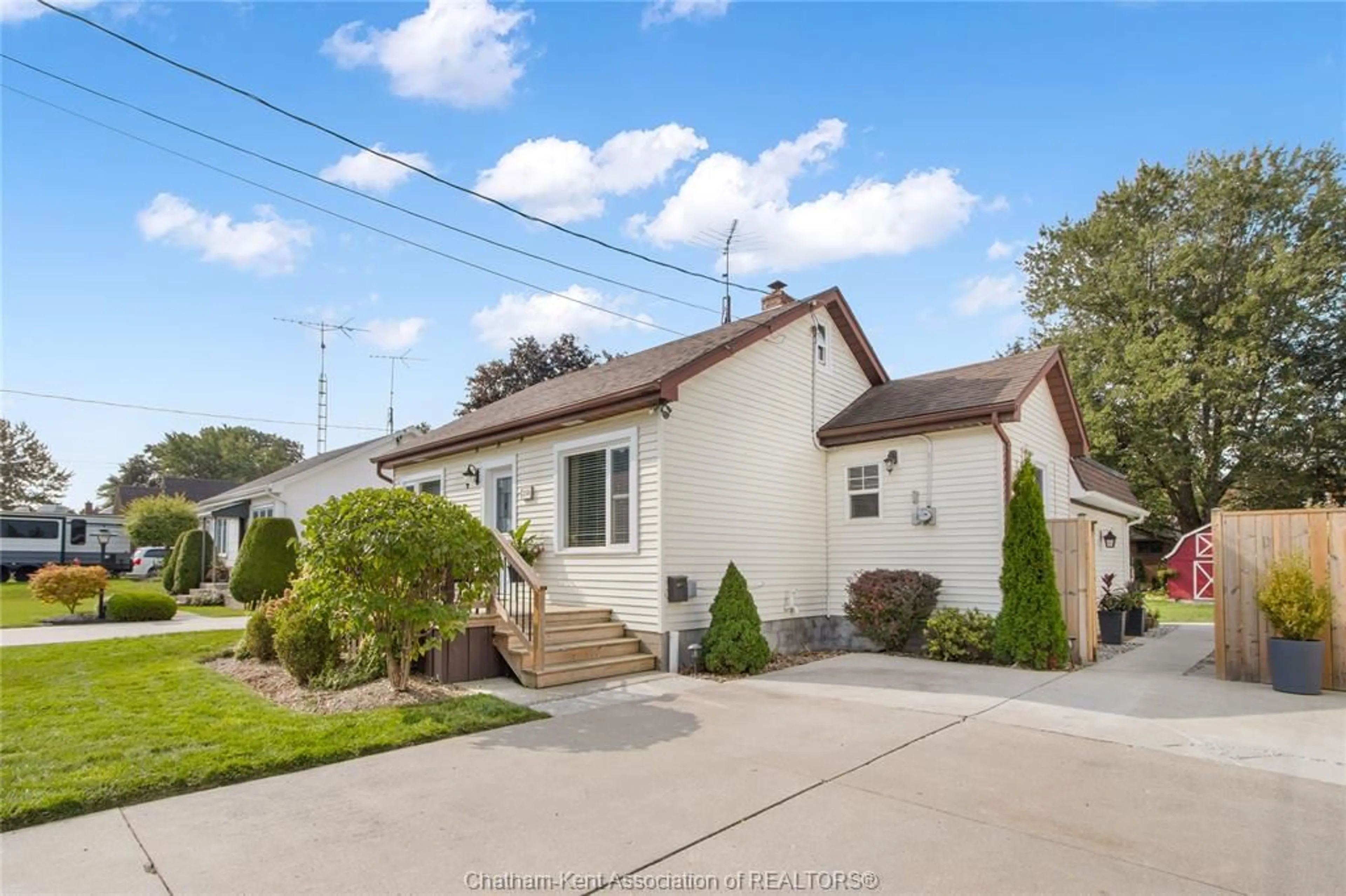 Unknown for 258 Delaware Ave, Chatham Ontario N7L 2W6