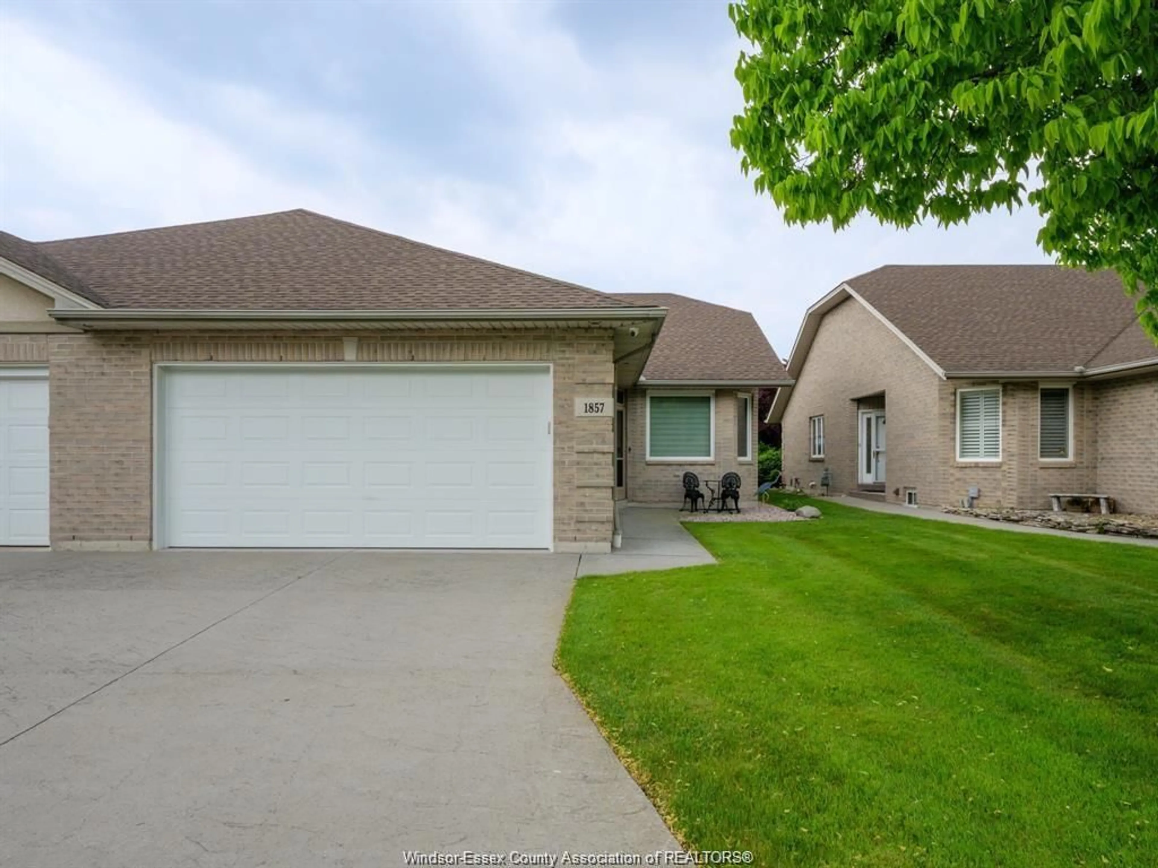 Unknown for 1857 BLUE HERON, Windsor Ontario N8P 1P6