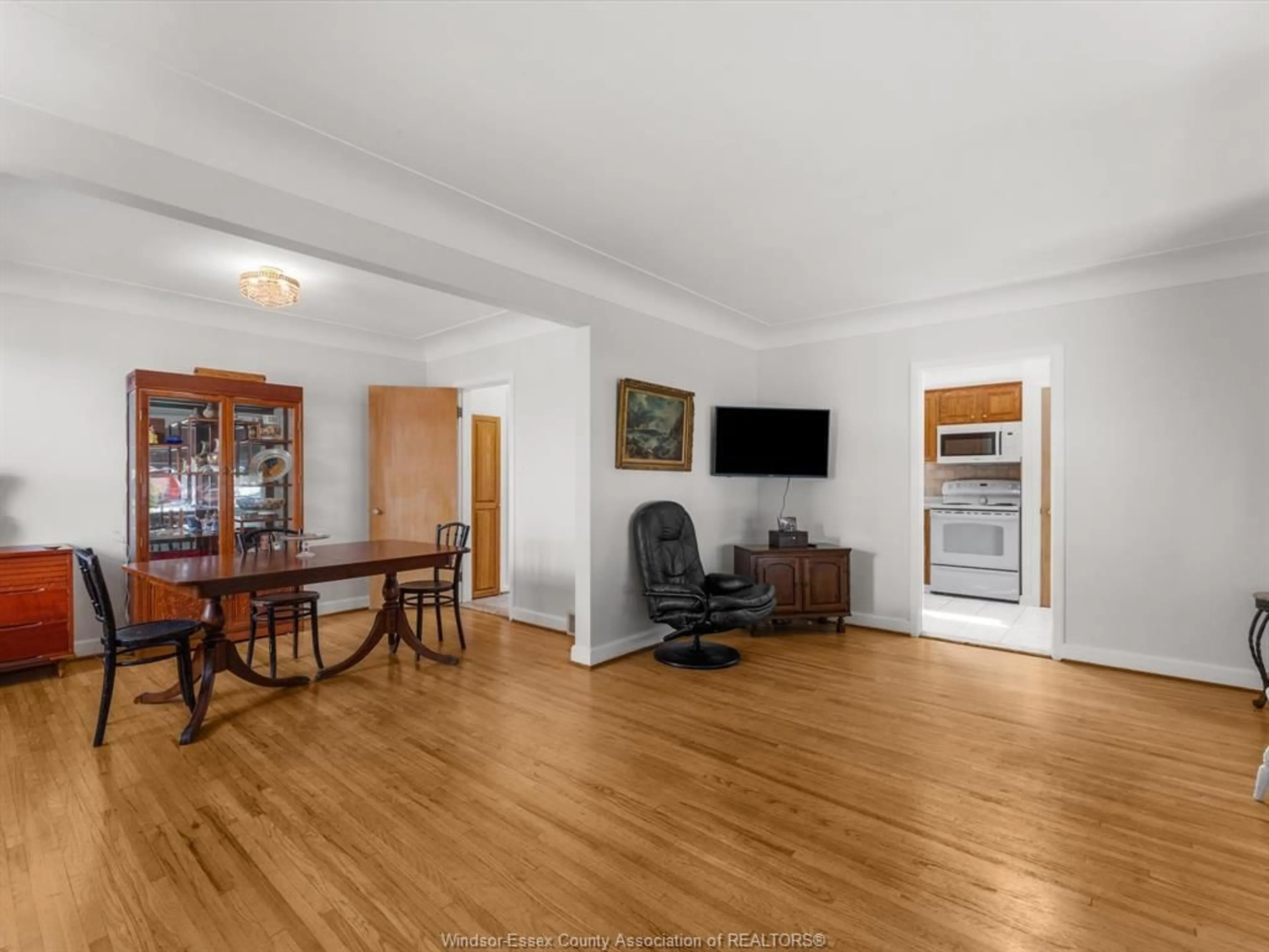 Living room with furniture, unknown for 854 BELLEPERCHE Pl, Windsor Ontario N8S 3C1