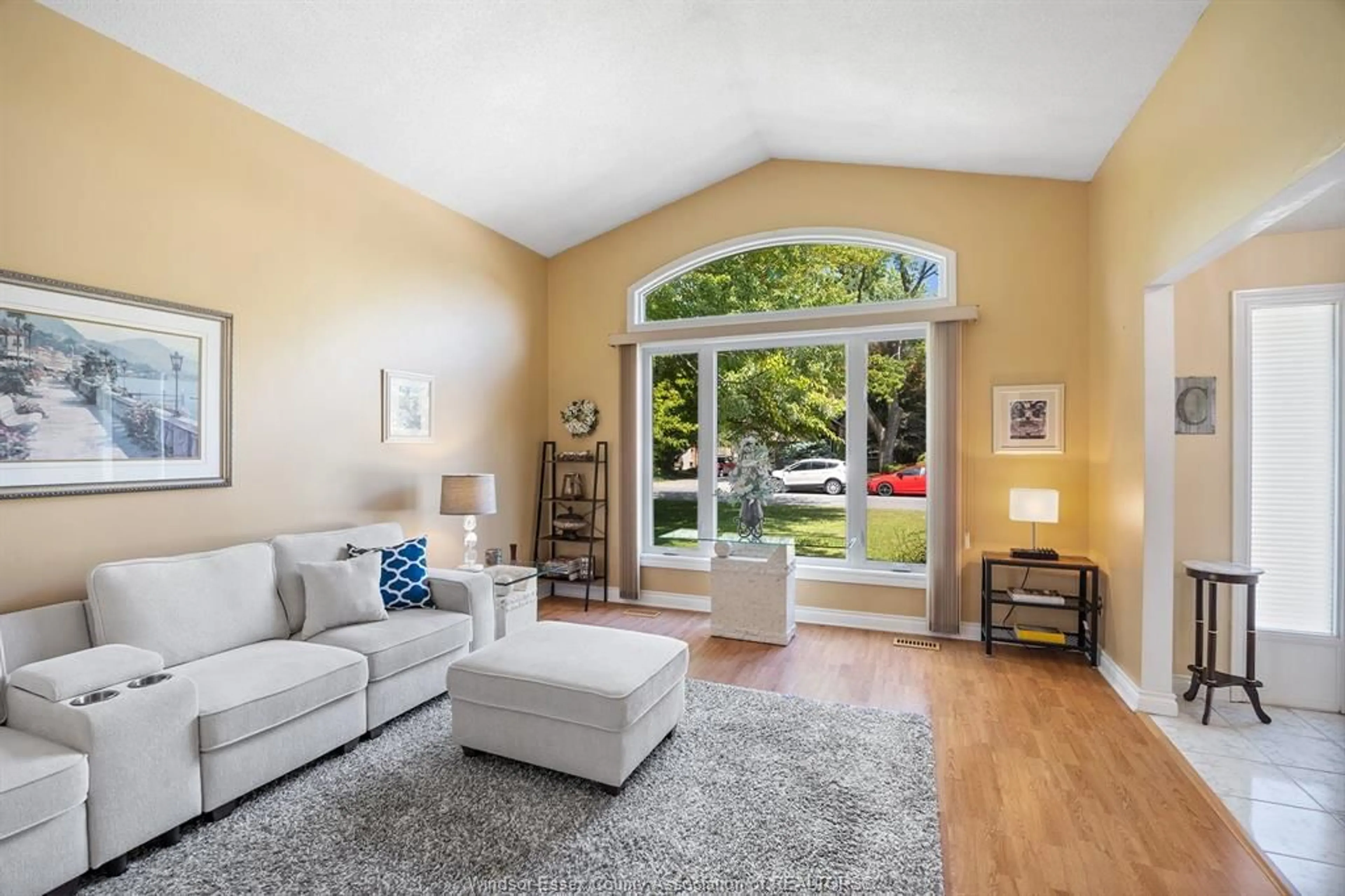 Living room with furniture, unknown for 605 SMITH Cres, LaSalle Ontario N9J 3G9