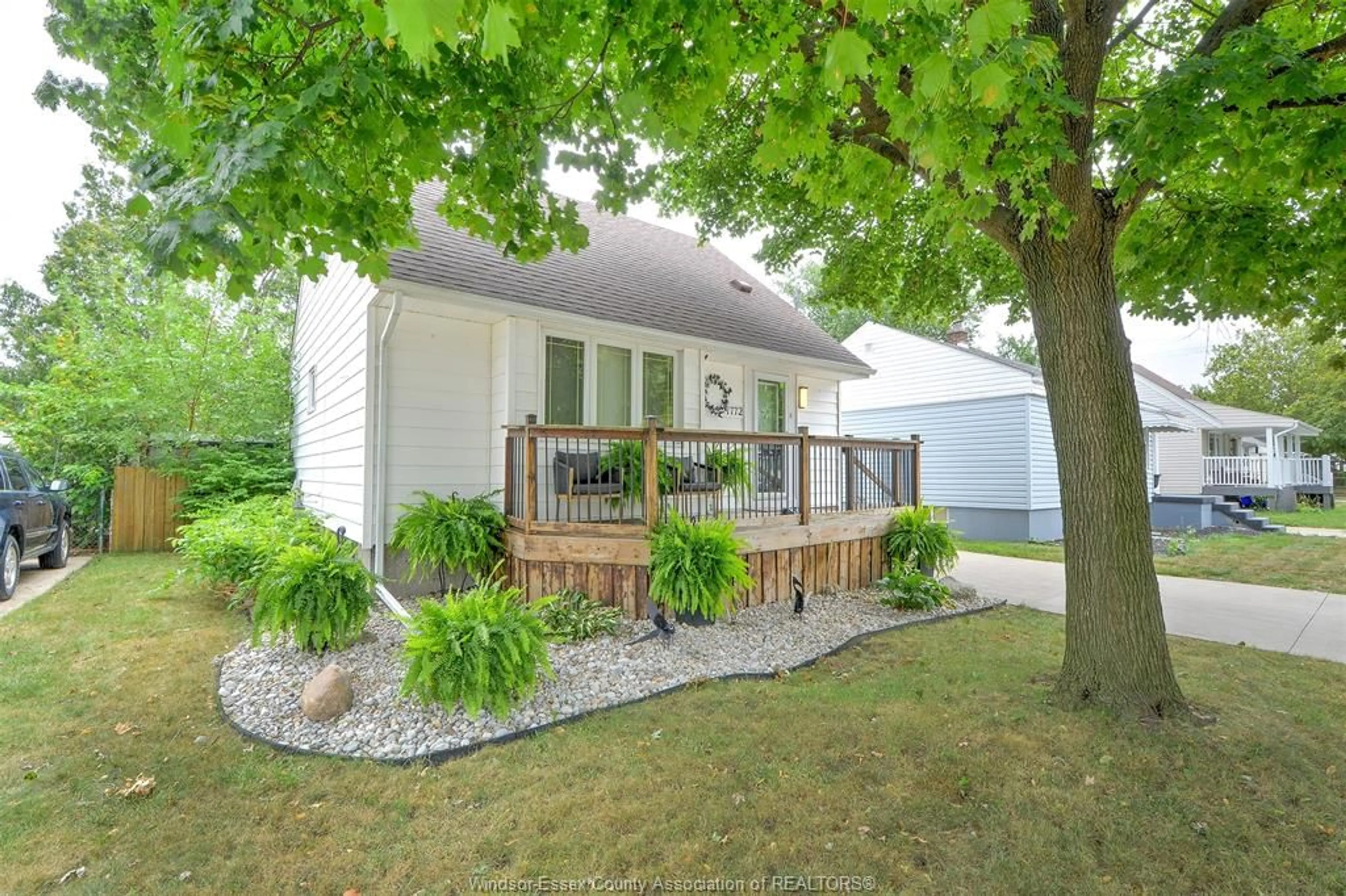 Patio, street for 1772 LABADIE, Windsor Ontario N8Y 4H5