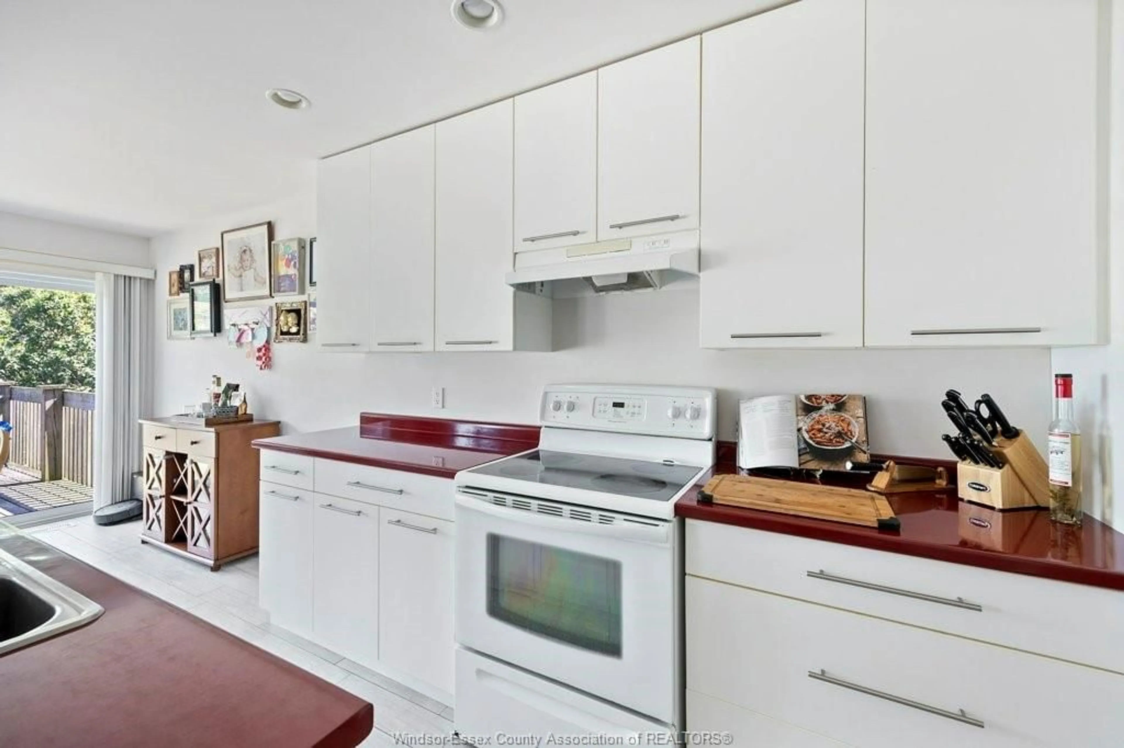 Standard kitchen, unknown for 1996 ST. CLAIR ROAD, Stoney Point Ontario N0R 1N0