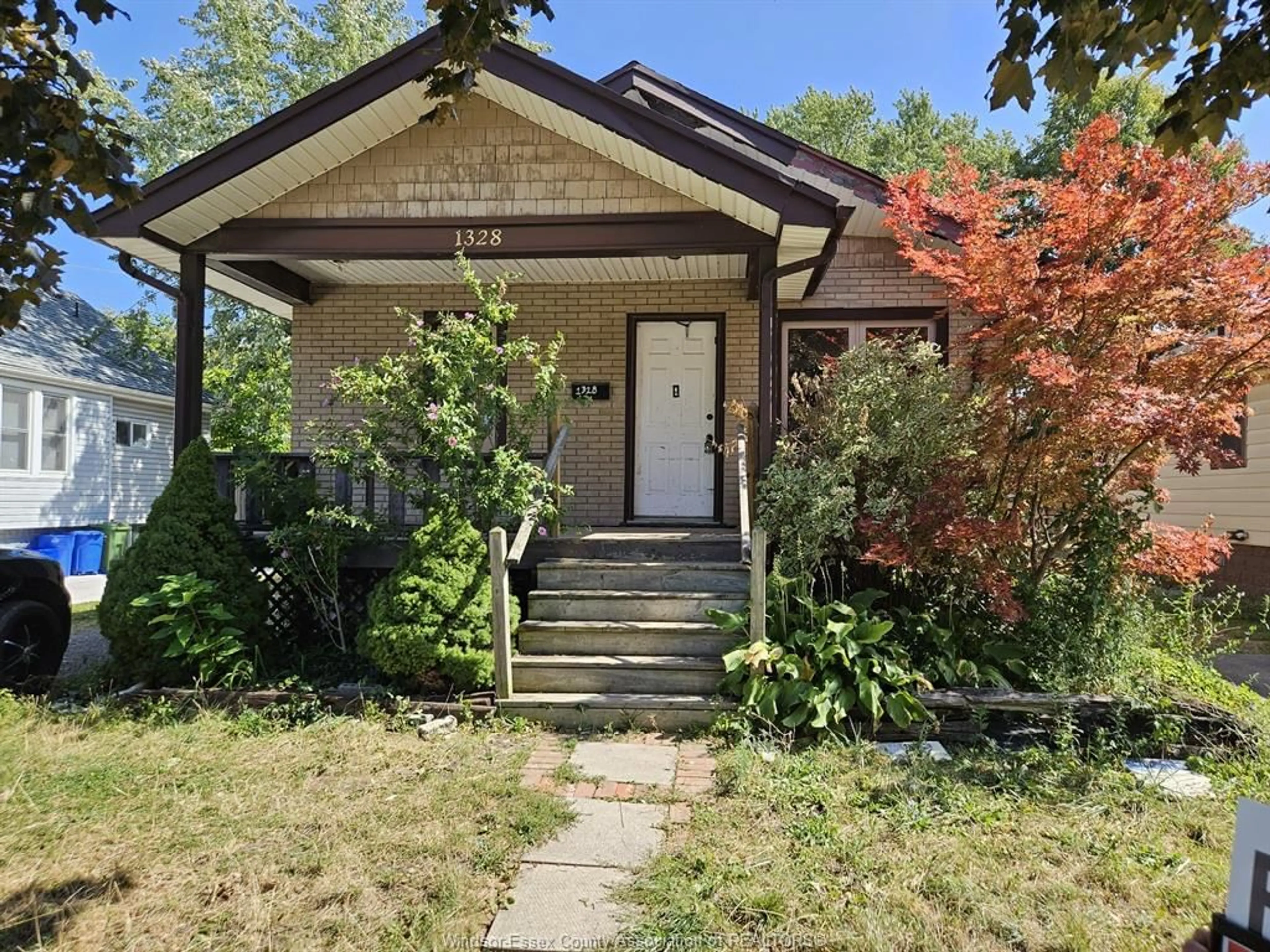 Unknown for 1328 ELLROSE Ave, Windsor Ontario N8Y 3X1