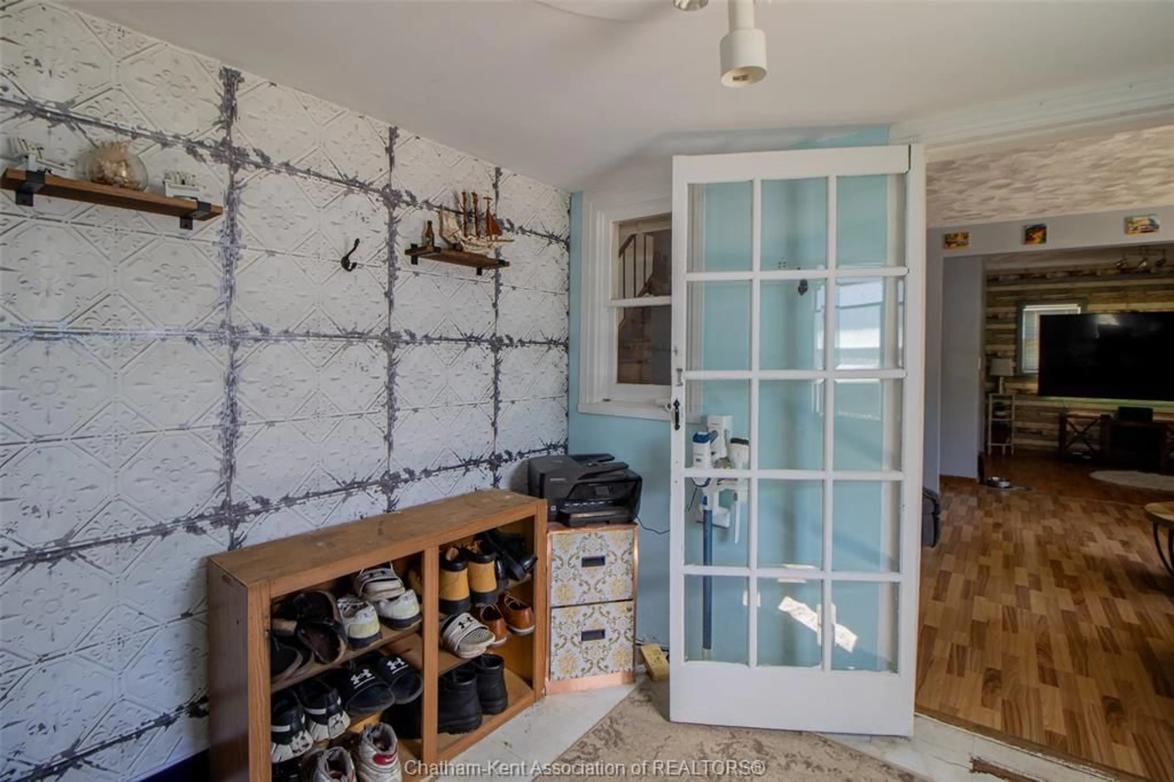 Unknown for 63 Spencer Ave, Chatham Ontario N7M 1V5