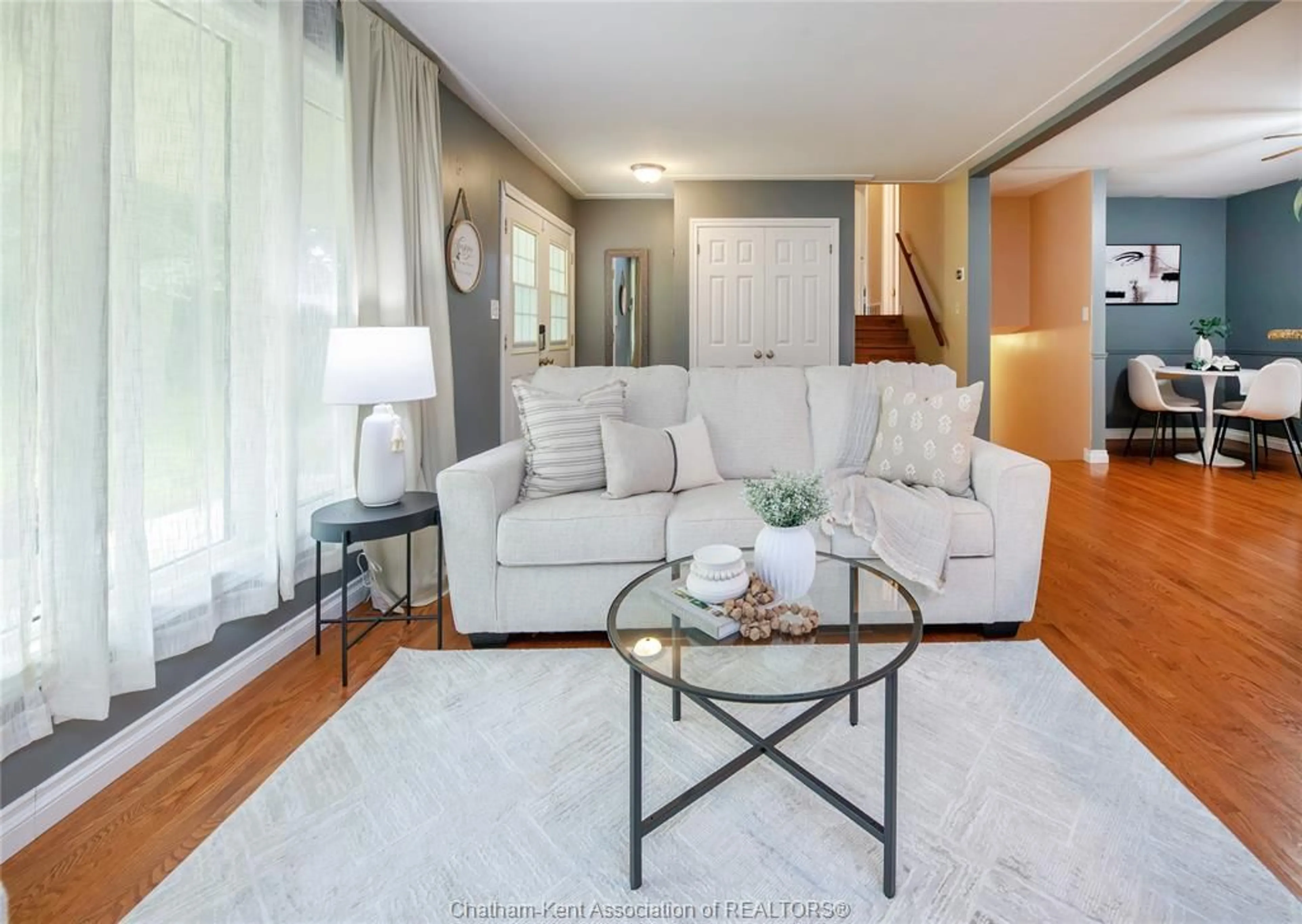 Living room with furniture, unknown for 8687 Pioneer Line, Chatham Ontario N7M 5J7