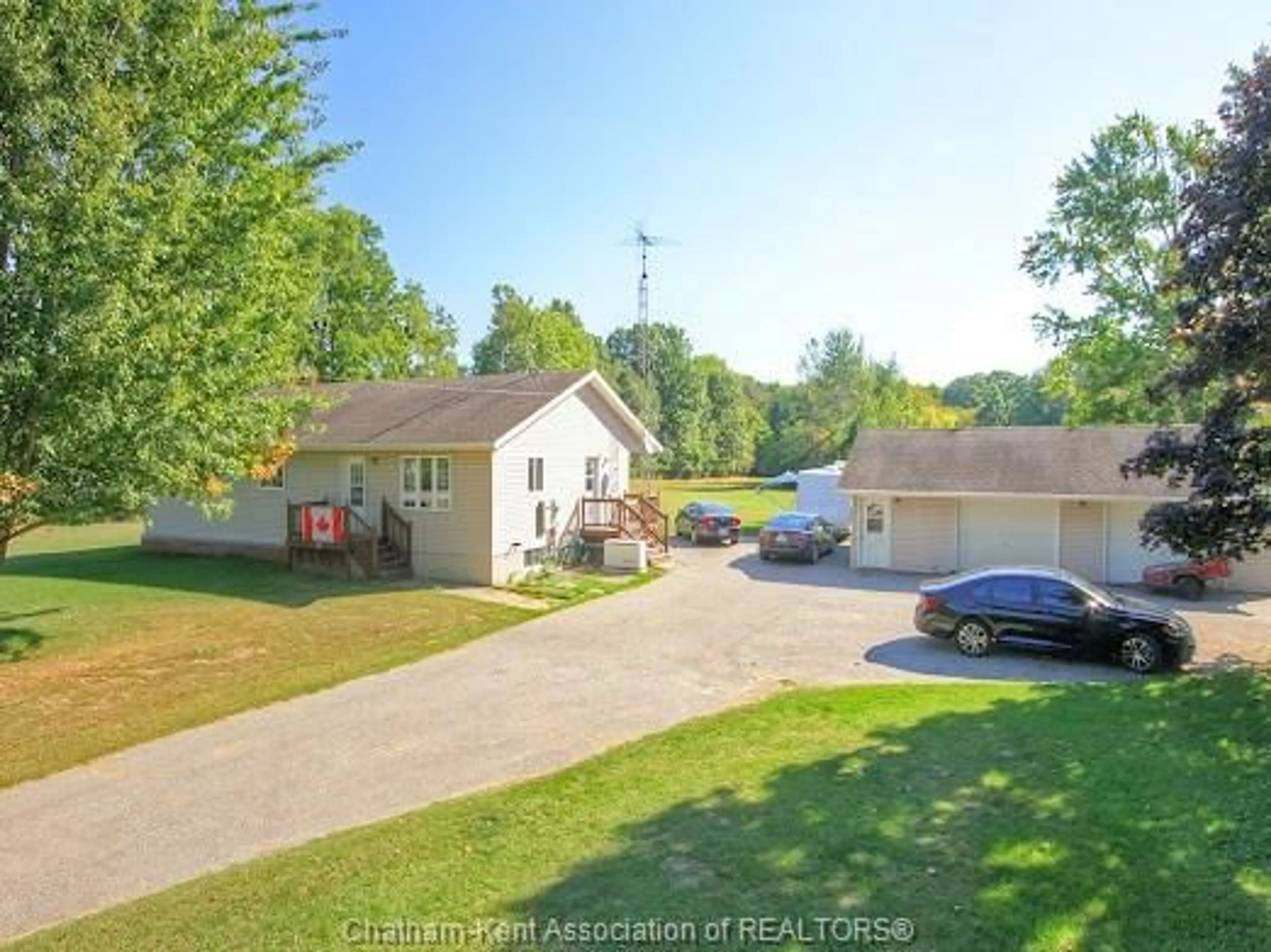 A pic from outside/outdoor area/front of a property/back of a property/a pic from drone, street for 30089 West Bothwell Rd, Bothwell Ontario N0P 1C0