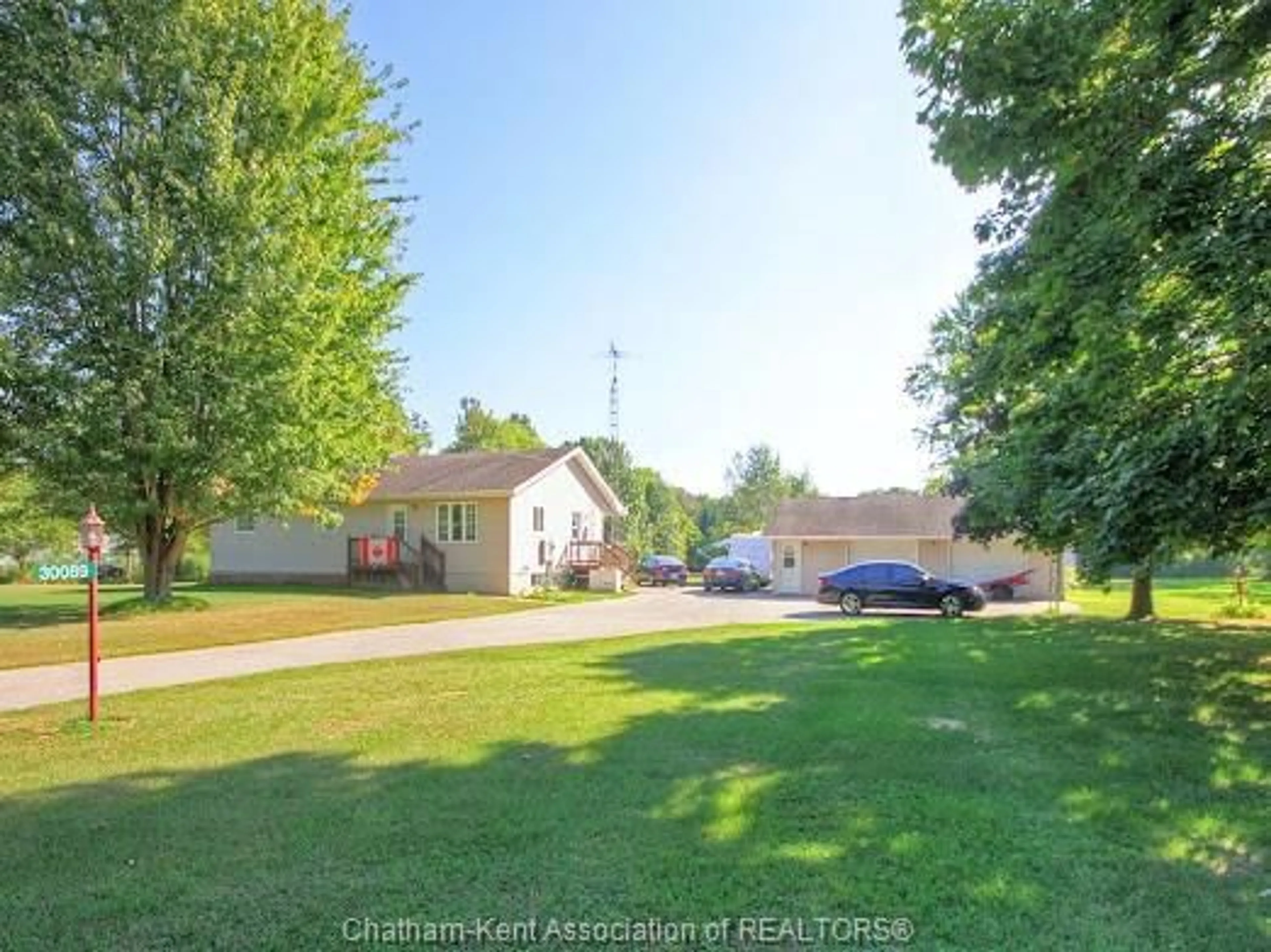 A pic from outside/outdoor area/front of a property/back of a property/a pic from drone, street for 30089 West Bothwell Rd, Bothwell Ontario N0P 1C0