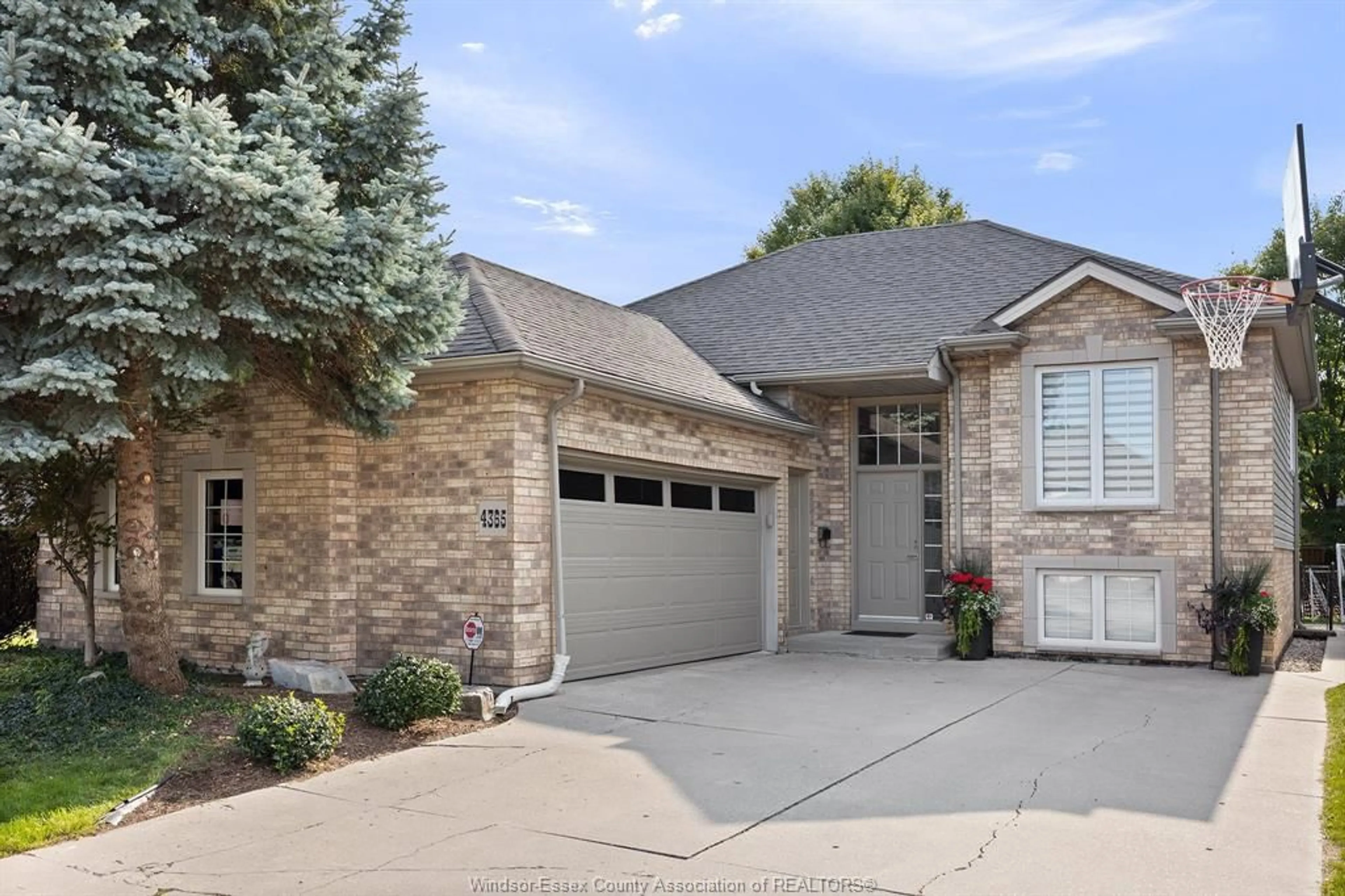 Home with brick exterior material, street for 4365 BETTS Ave, LaSalle Ontario N9H 1G3
