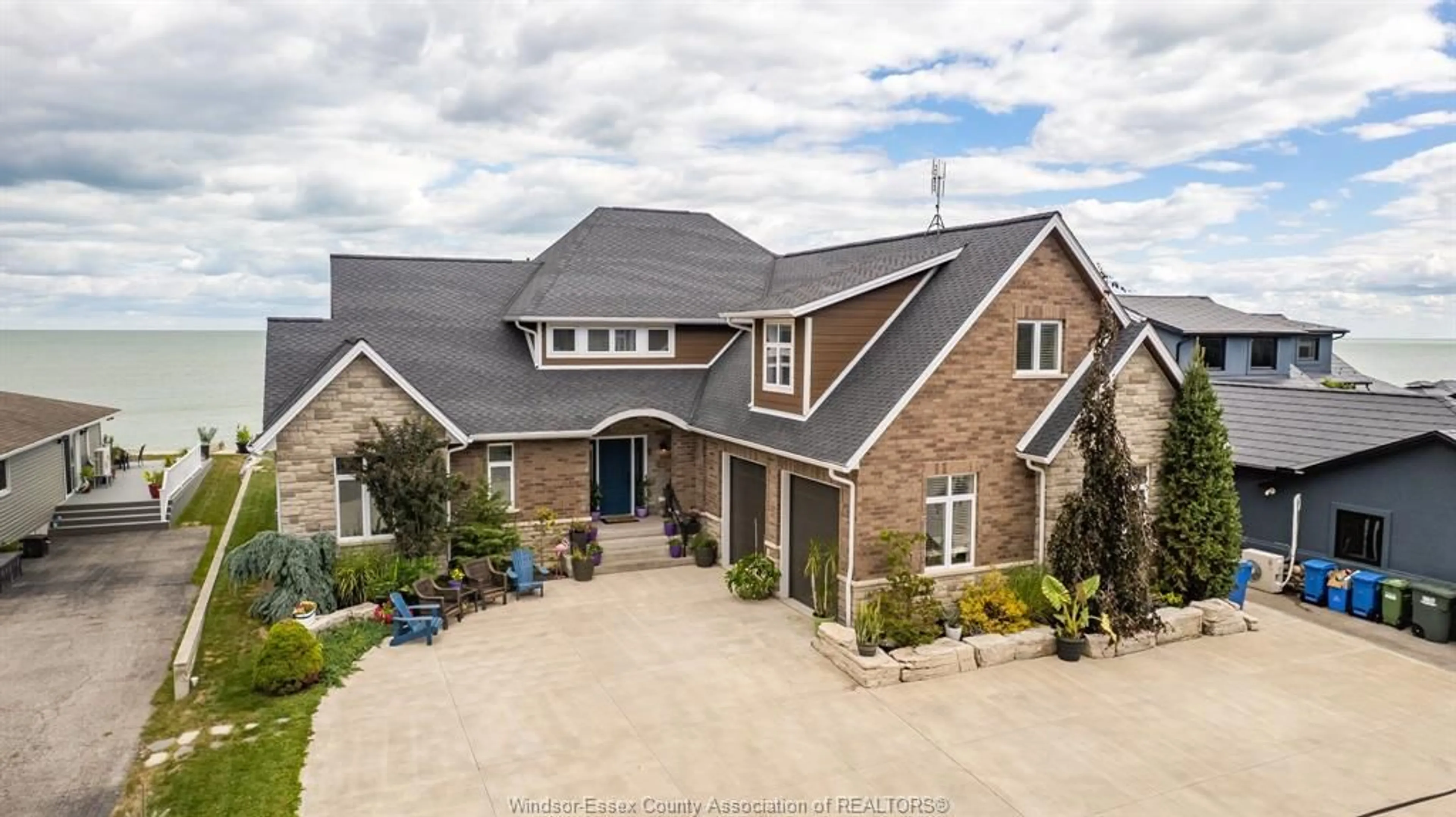 A pic from outside/outdoor area/front of a property/back of a property/a pic from drone, building for 1322 Shoreline, Lakeshore Ontario N0R 1A0