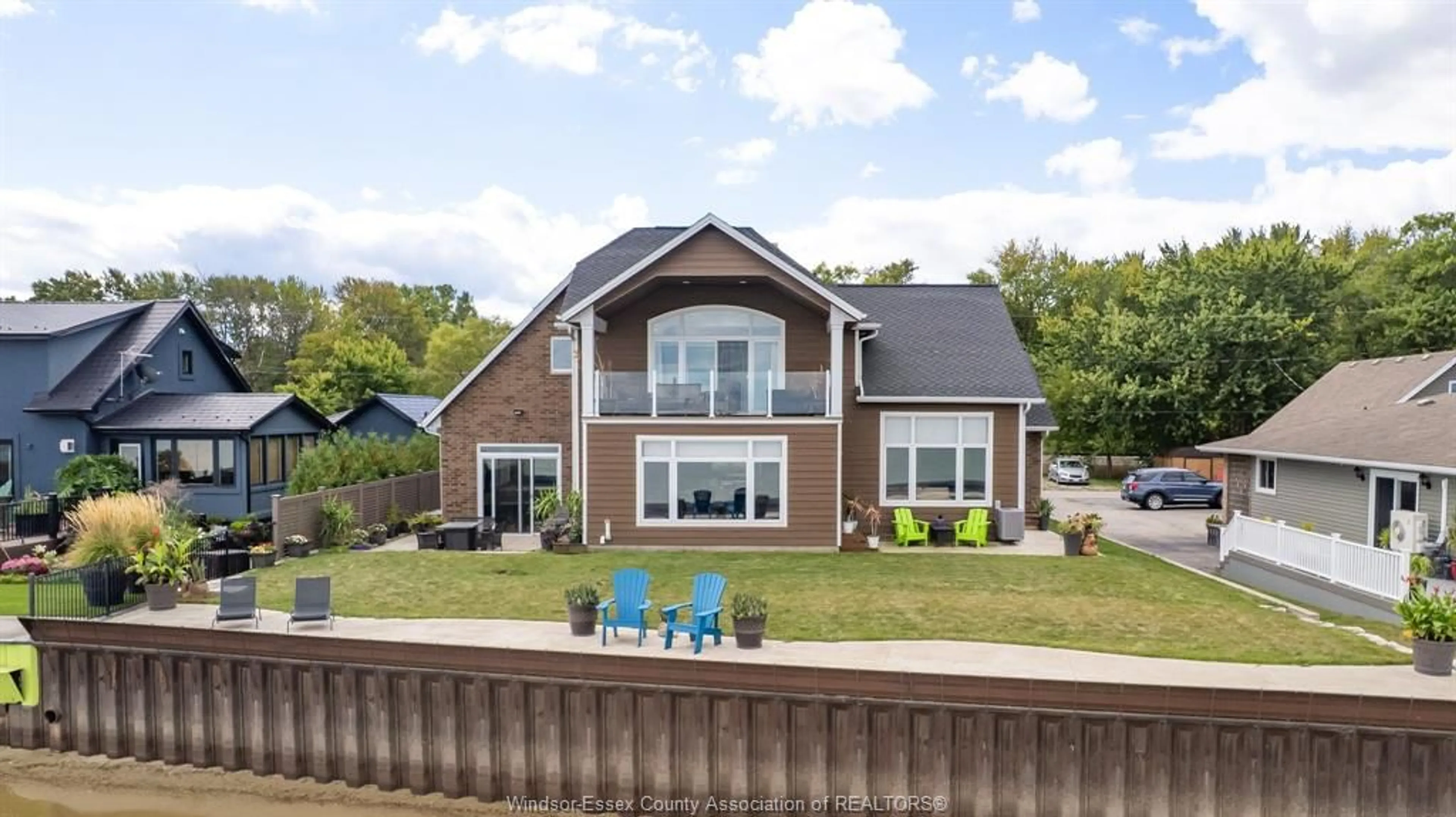 Home with brick exterior material, water/lake/river/ocean view for 1322 Shoreline, Lakeshore Ontario N0R 1A0