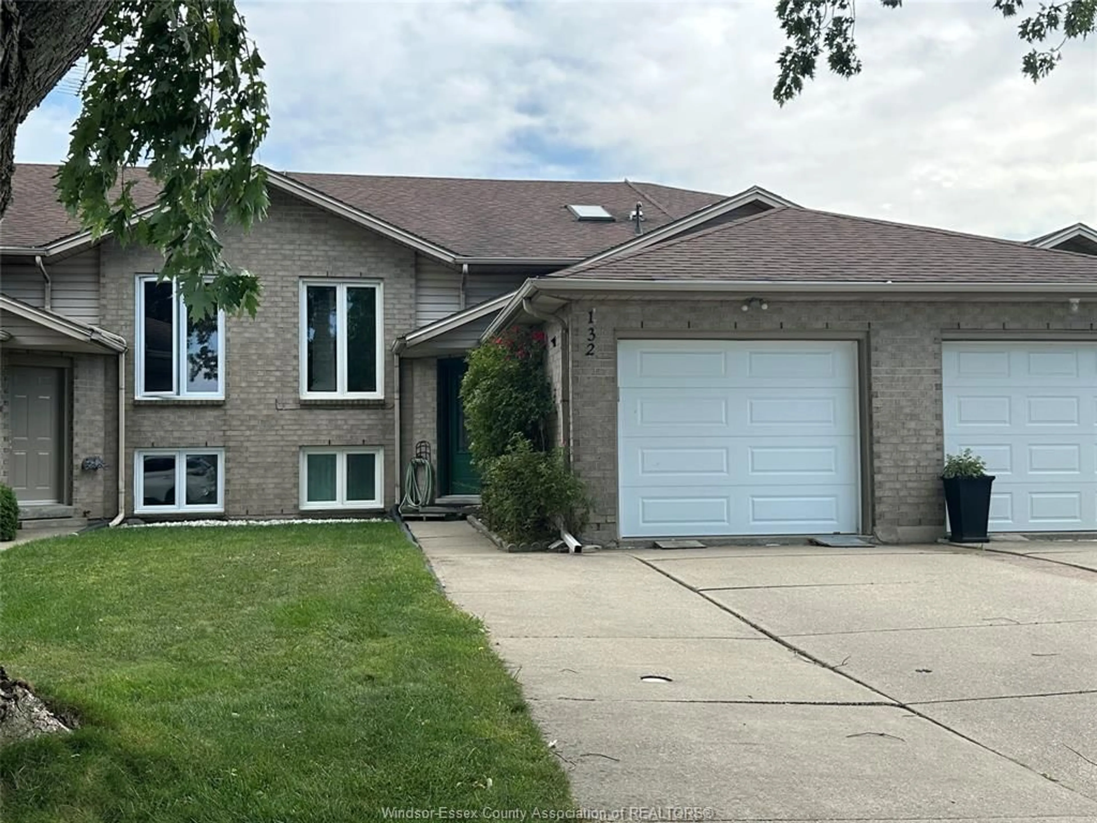 Home with brick exterior material, street for 132 CLARENCE, Leamington Ontario N8H 5B8