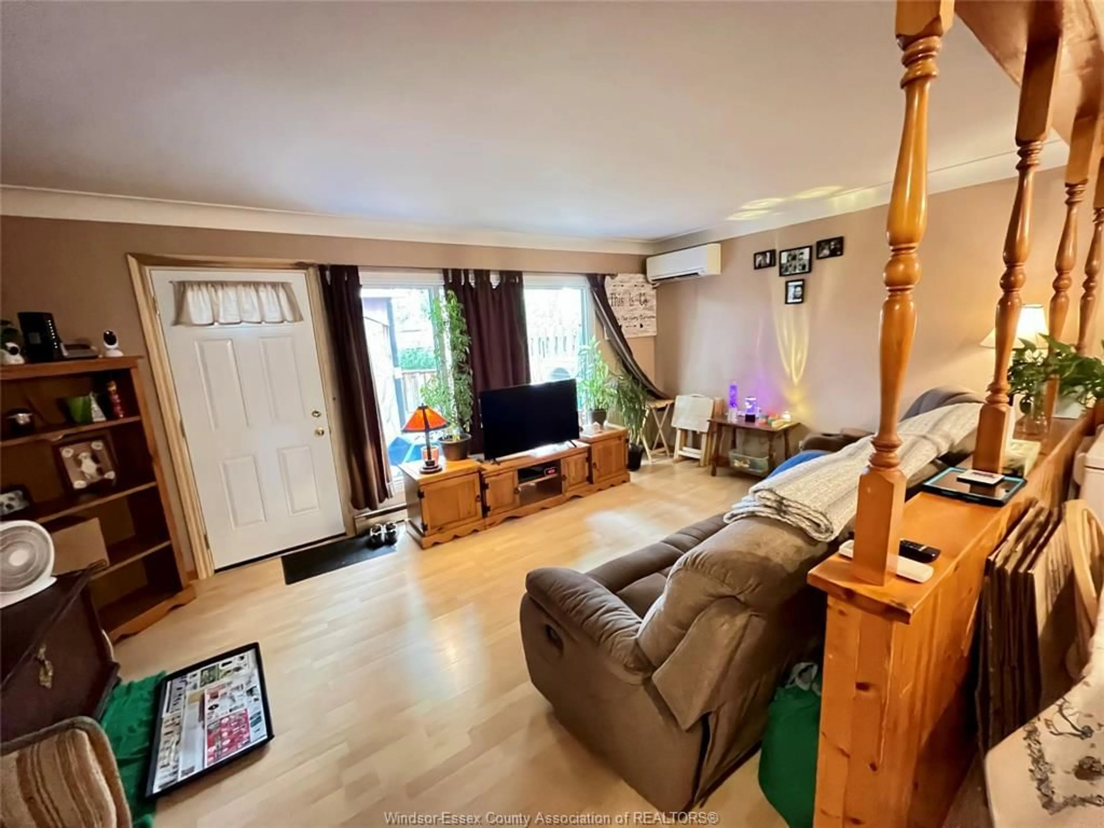 A pic of a room for 1681 EASTGATE ESTATES #52, Windsor Ontario N8T 2S5