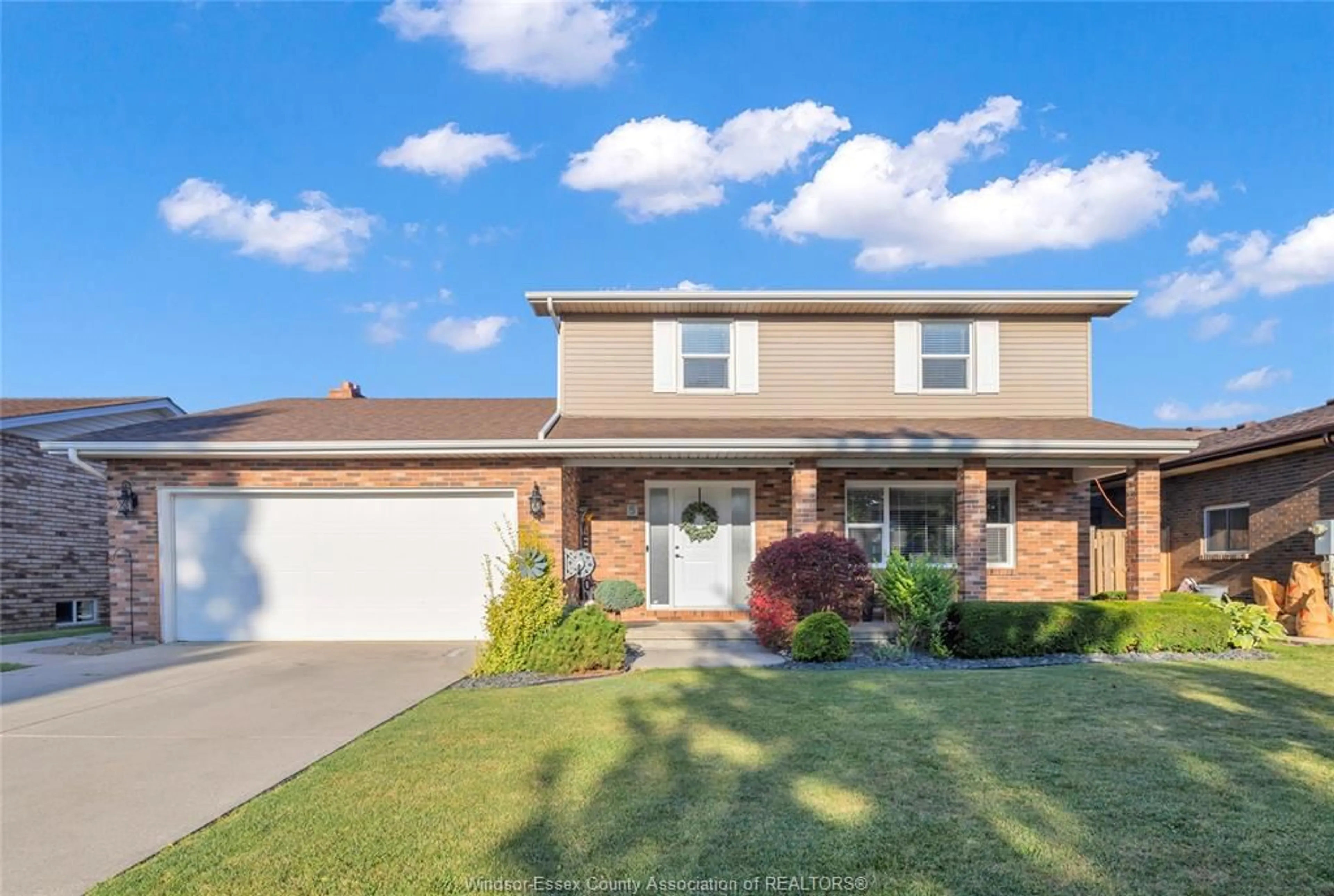 Home with brick exterior material, street for 5 KENTUCKY, Amherstburg Ontario N9V 3S7
