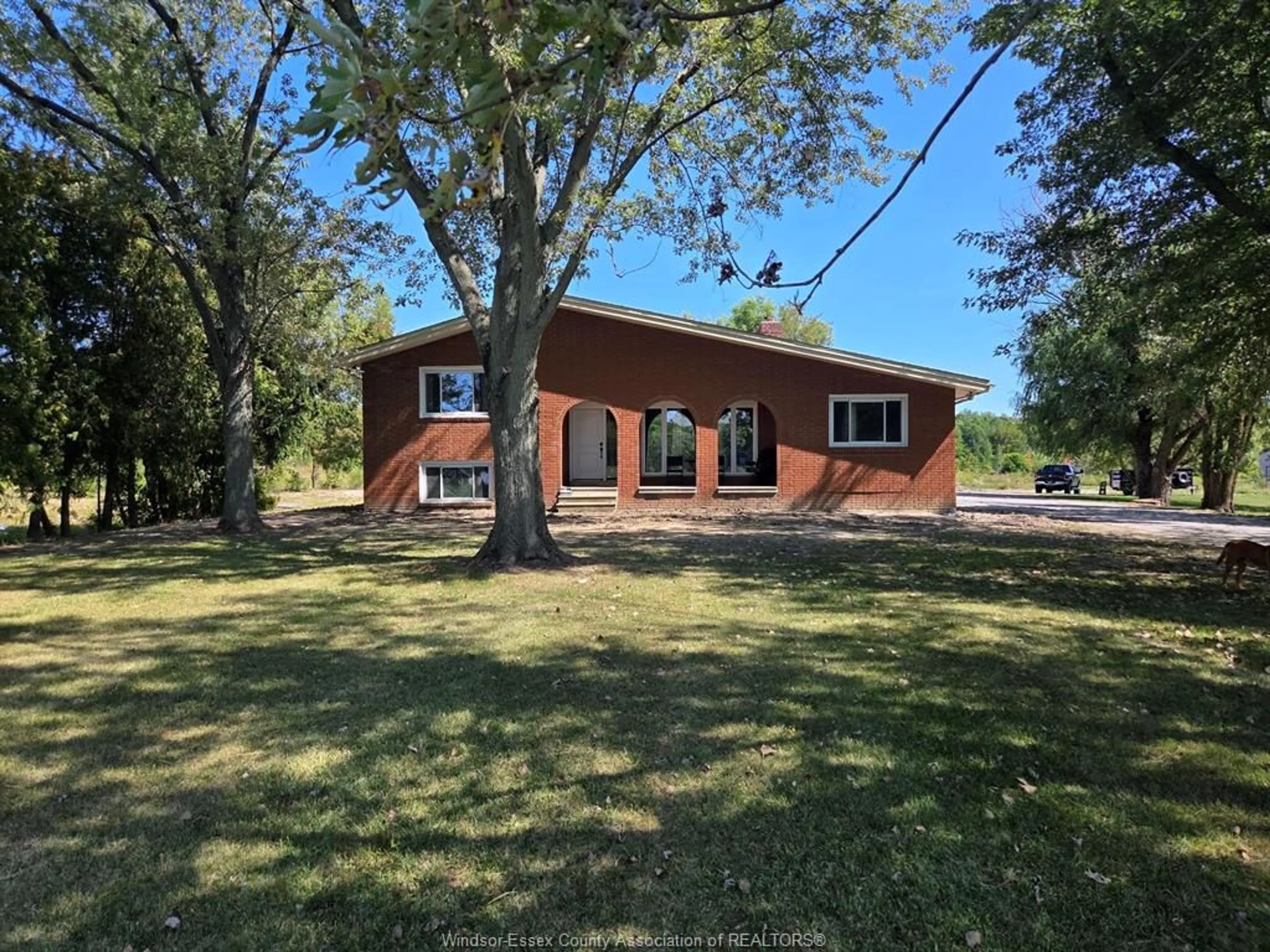 A pic from outside/outdoor area/front of a property/back of a property/a pic from drone, unknown for 7047 GIARDINI Sideroad, Essex Ontario N0R 1J0