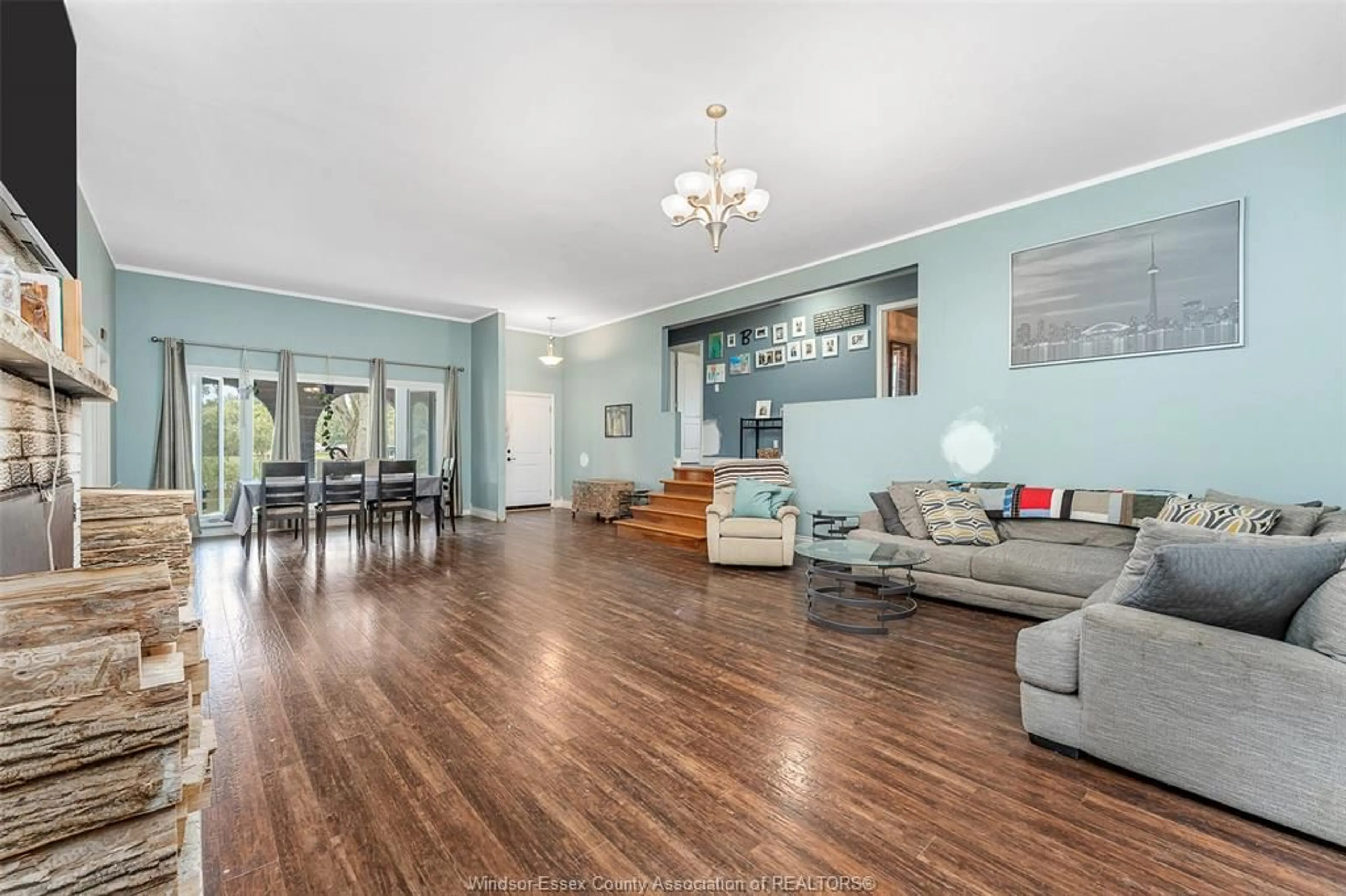 Living room with furniture, unknown for 7047 GIARDINI Sideroad, Essex Ontario N0R 1J0