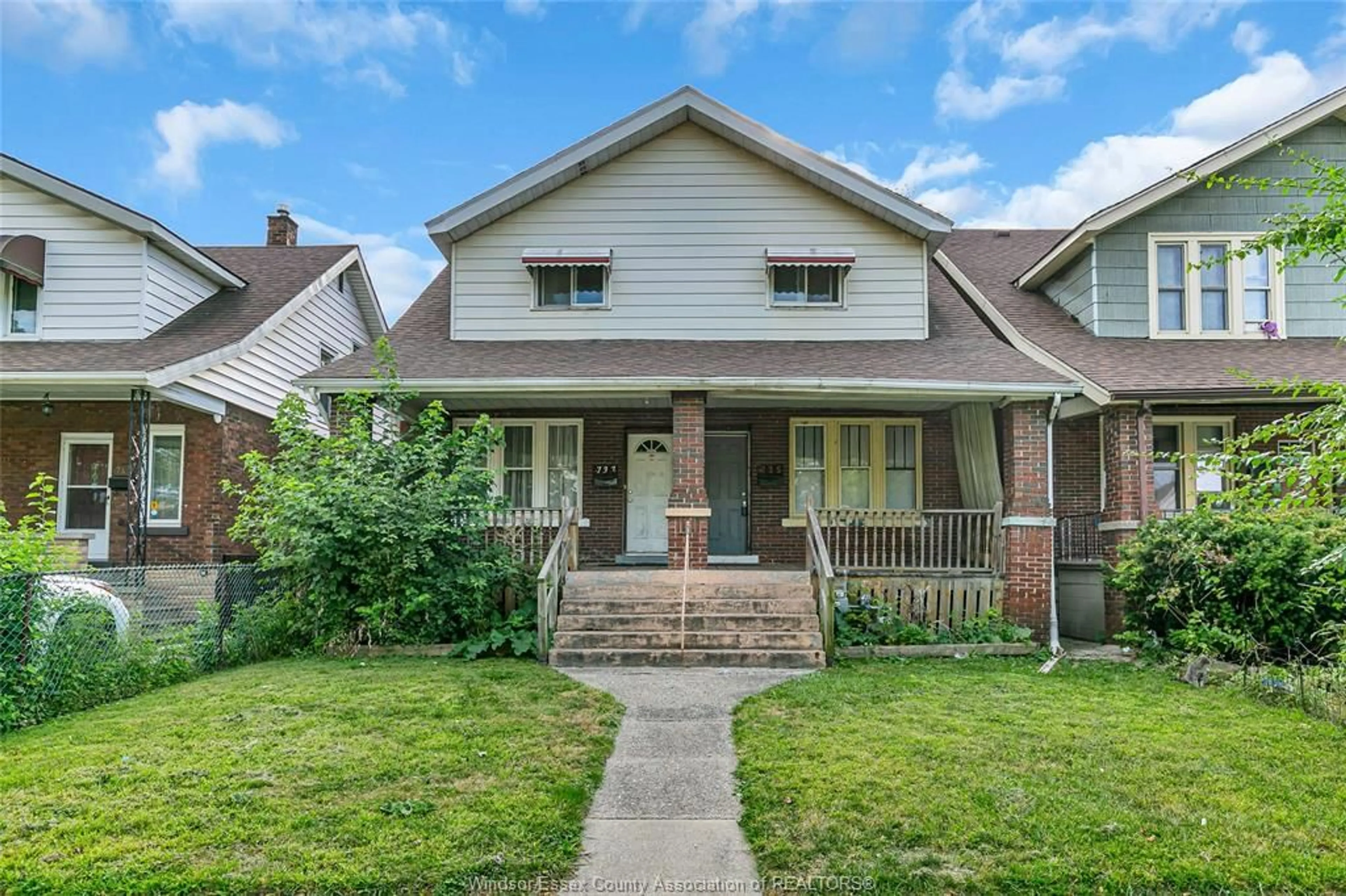 Home with brick exterior material, street for 735-737 PARTINGTON, Windsor Ontario N9B 2N6