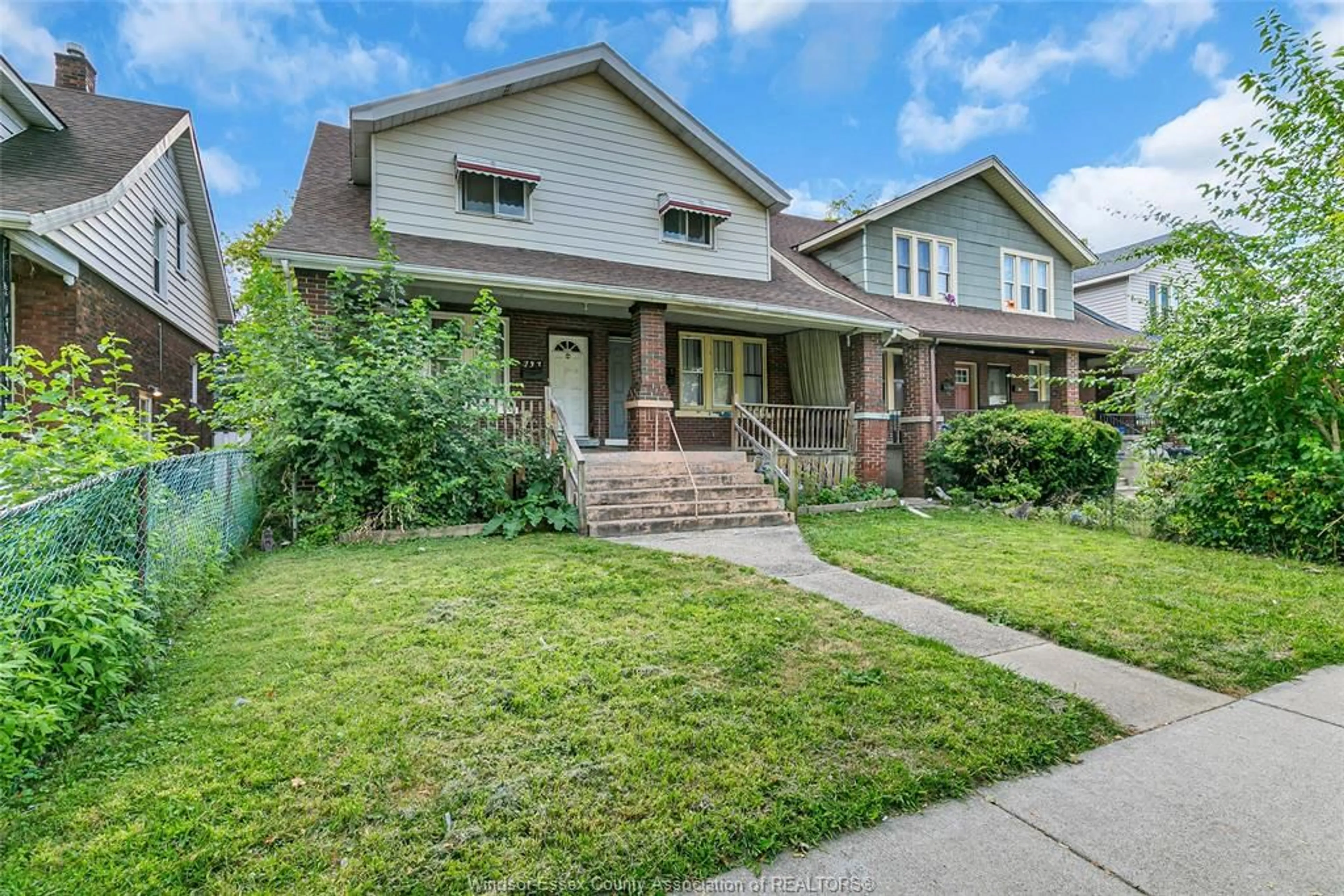 Home with brick exterior material, street for 735-737 PARTINGTON, Windsor Ontario N9B 2N6