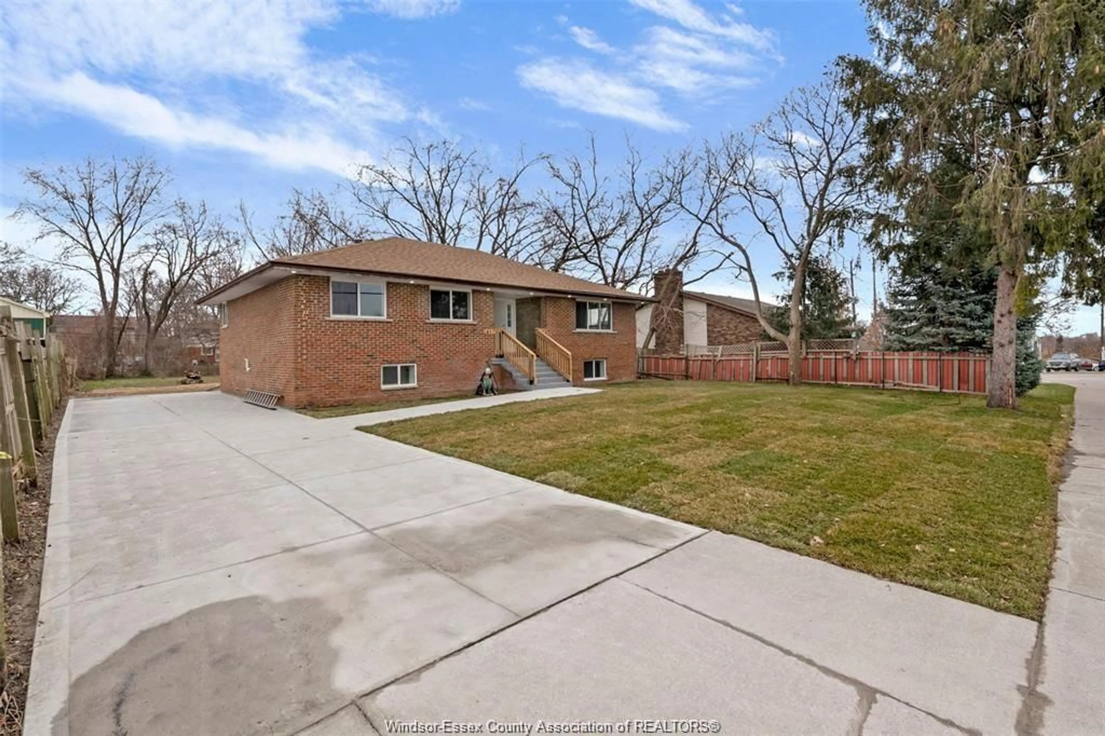 Home with brick exterior material, street for 1457 S CAMERON, Windsor Ontario N9B 3C8