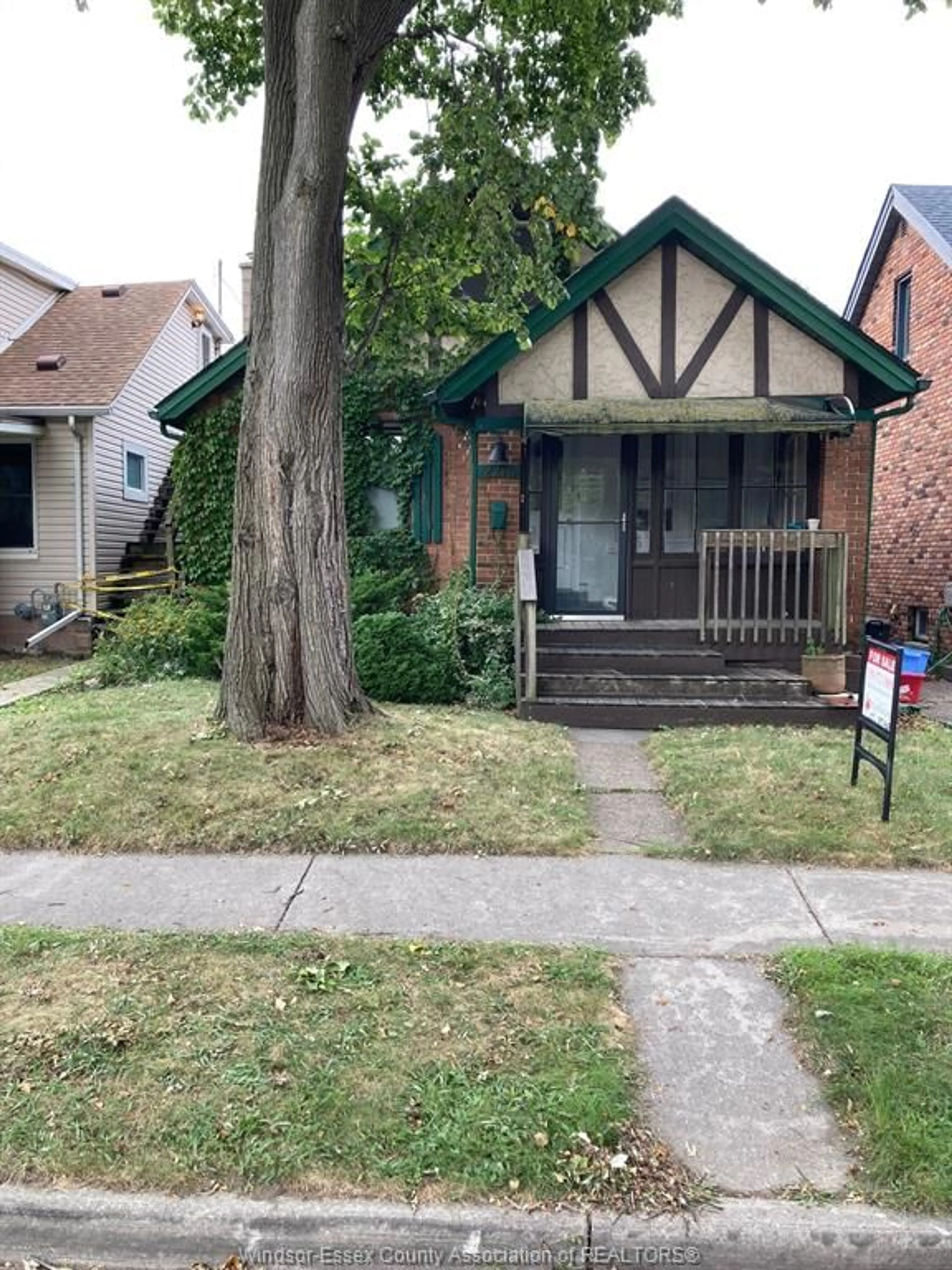 Home with brick exterior material, street for 2216 CHURCH St, Windsor Ontario N8X 1V9