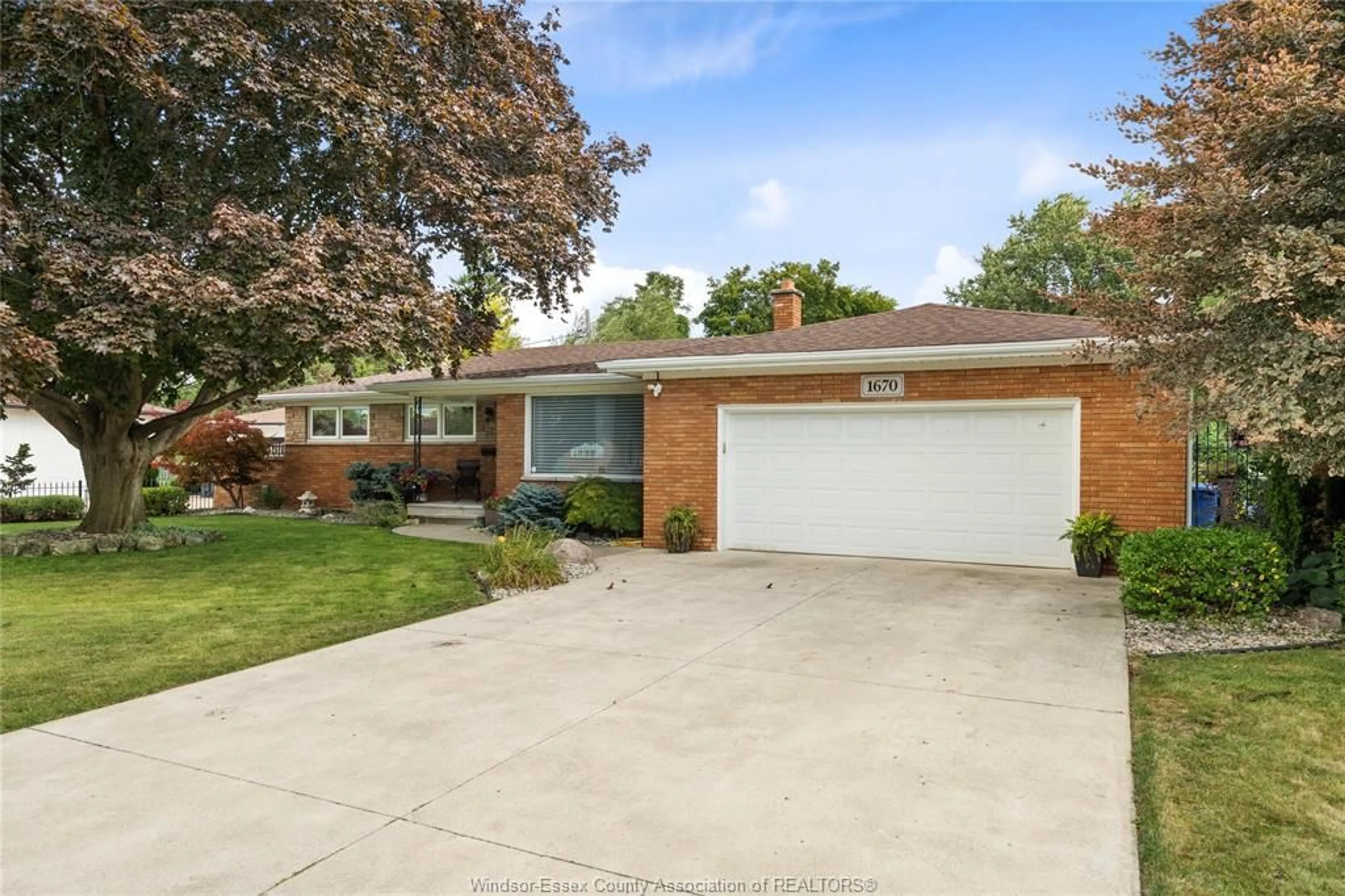 Home with brick exterior material, street for 1670 CAMPBELL, Windsor Ontario N9B 2K6