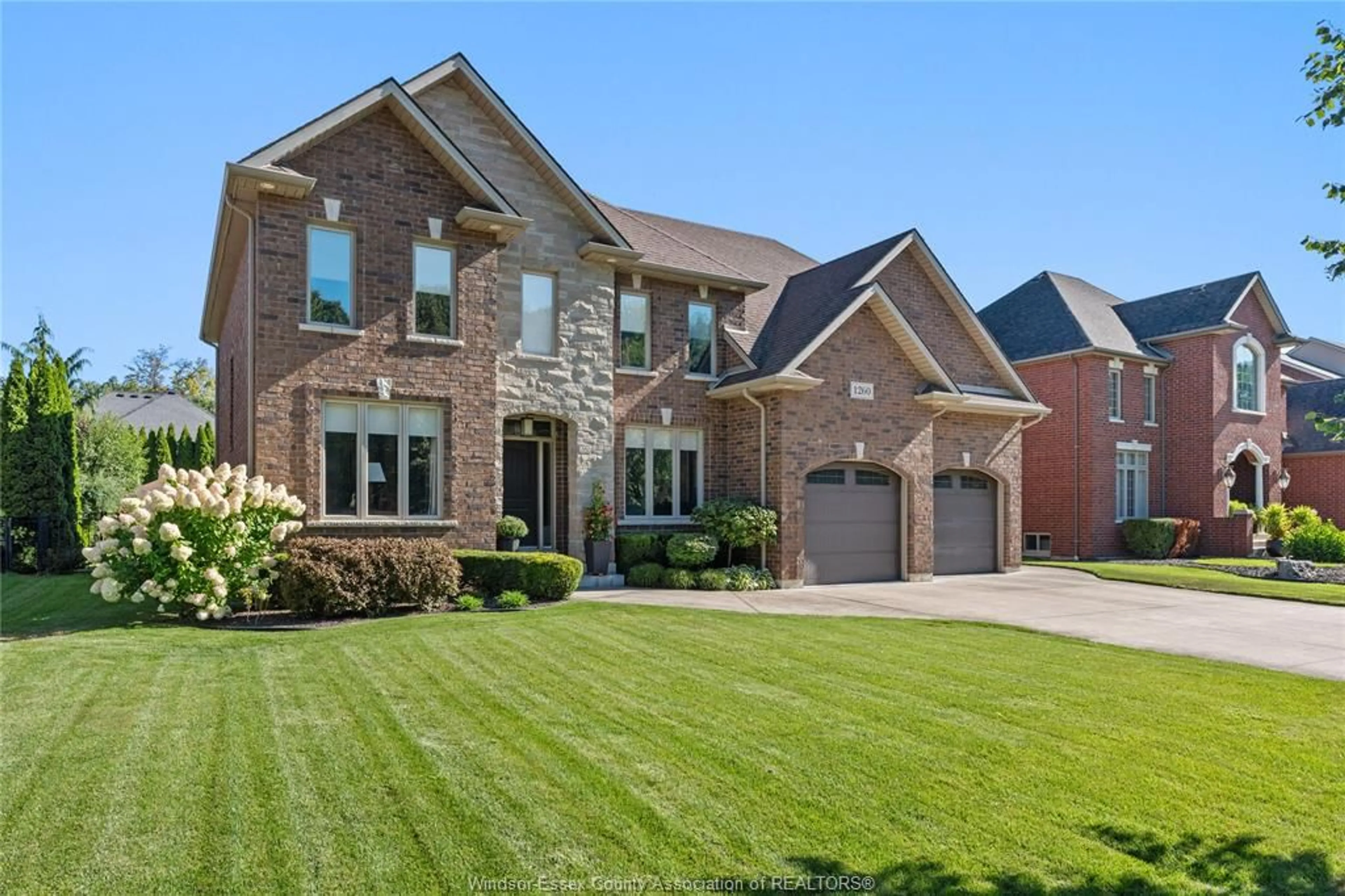 Home with brick exterior material, street for 1260 LYONESS Crt, LaSalle Ontario N9J 3Y6