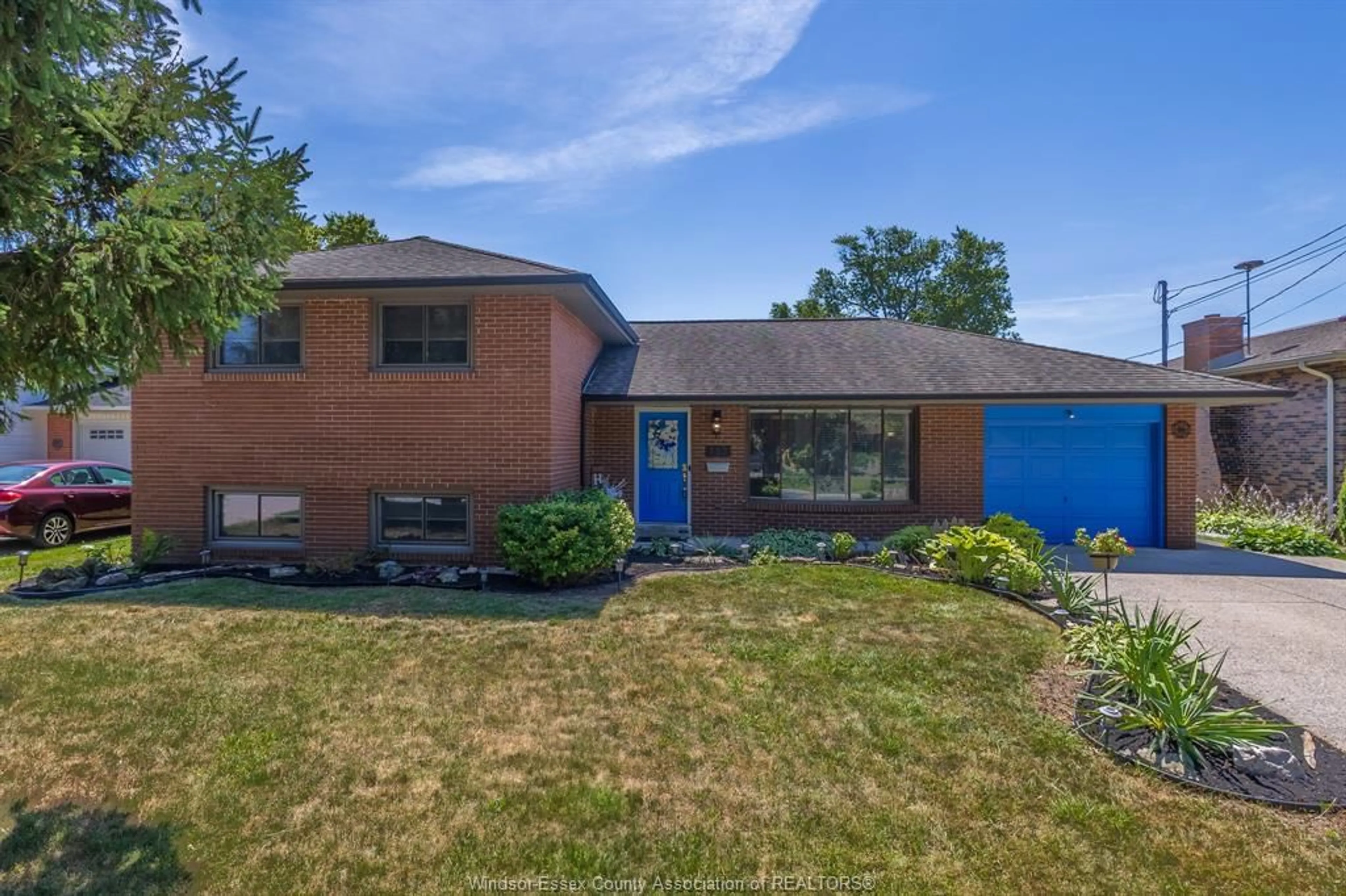 Home with brick exterior material, unknown for 353 Cousineau Rd, Windsor Ontario N9G 1V6