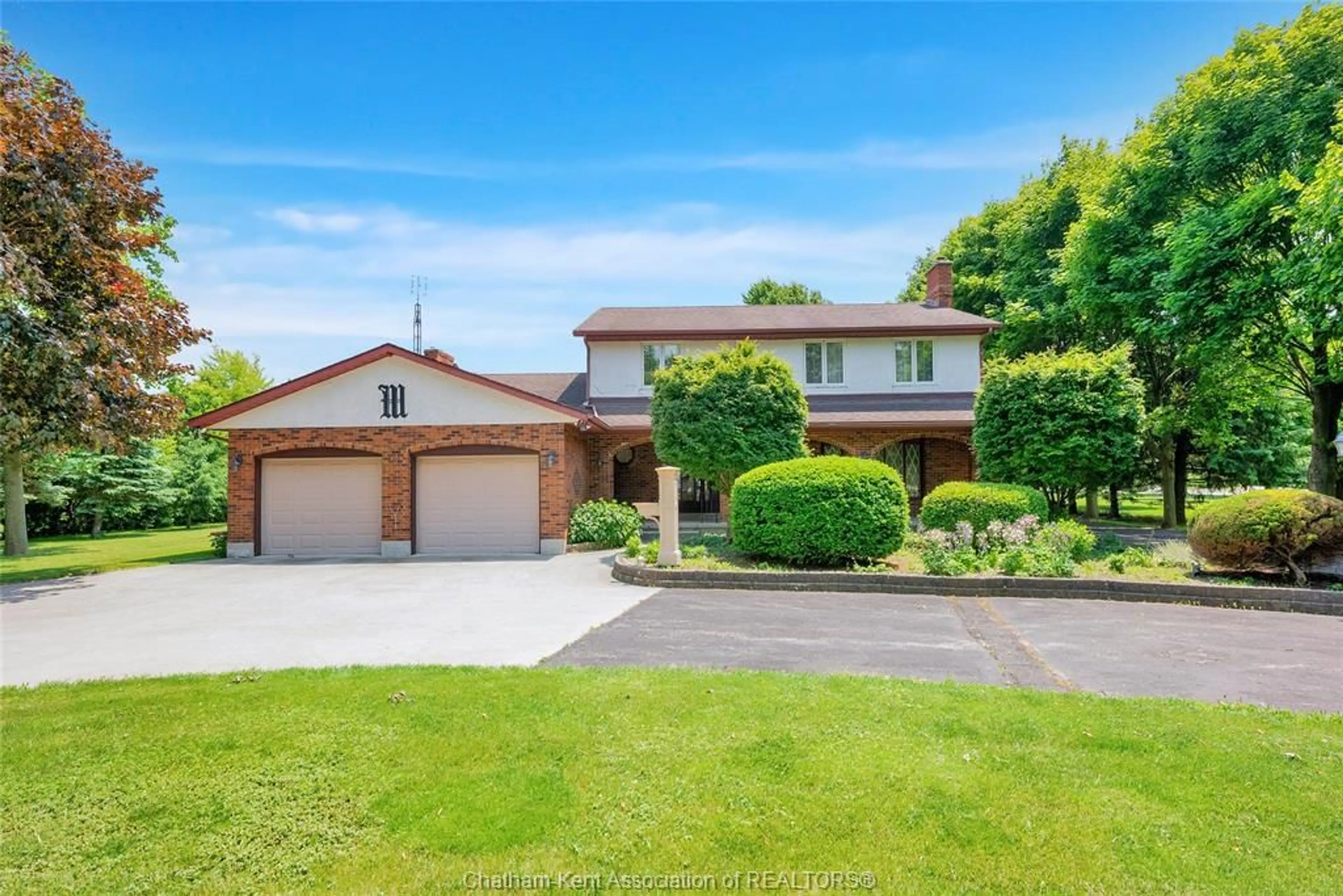A pic from outside/outdoor area/front of a property/back of a property/a pic from drone, water/lake/river/ocean view for 7308 Grande River Line, Chatham Ontario N7M 0N3