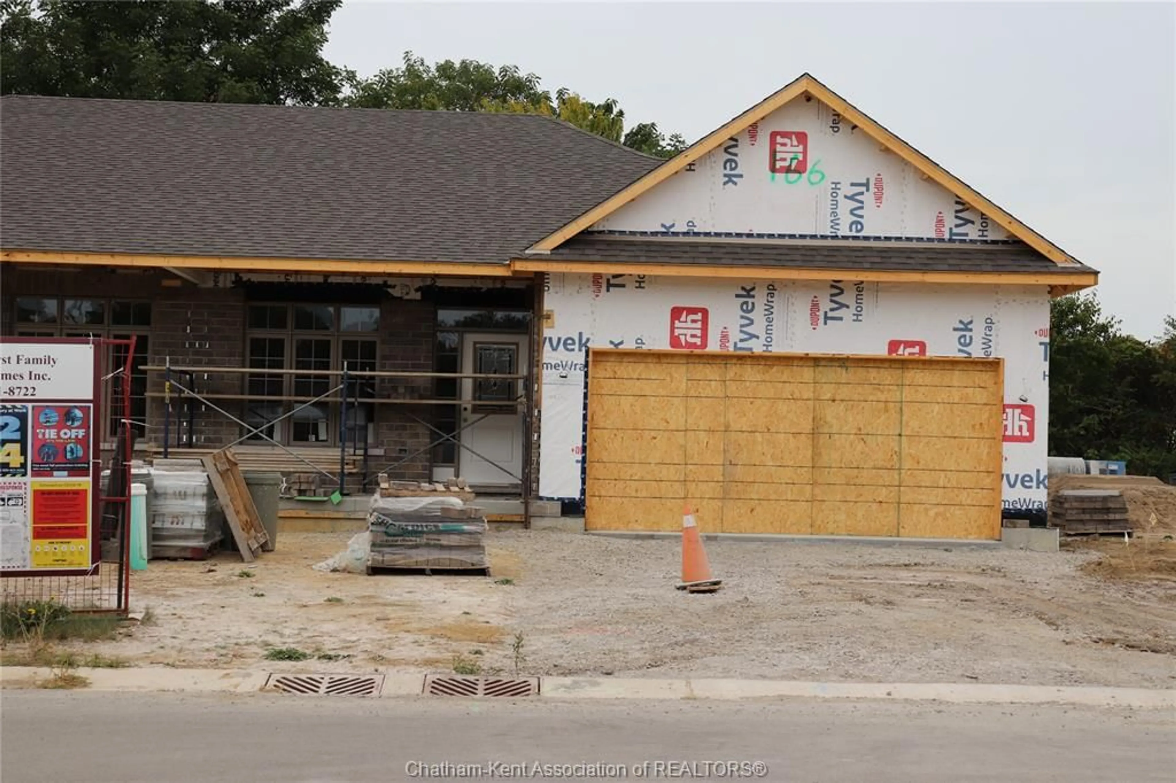 Home with vinyl exterior material, street for 166 Lanz Blvd, Blenheim Ontario N0P 1A0