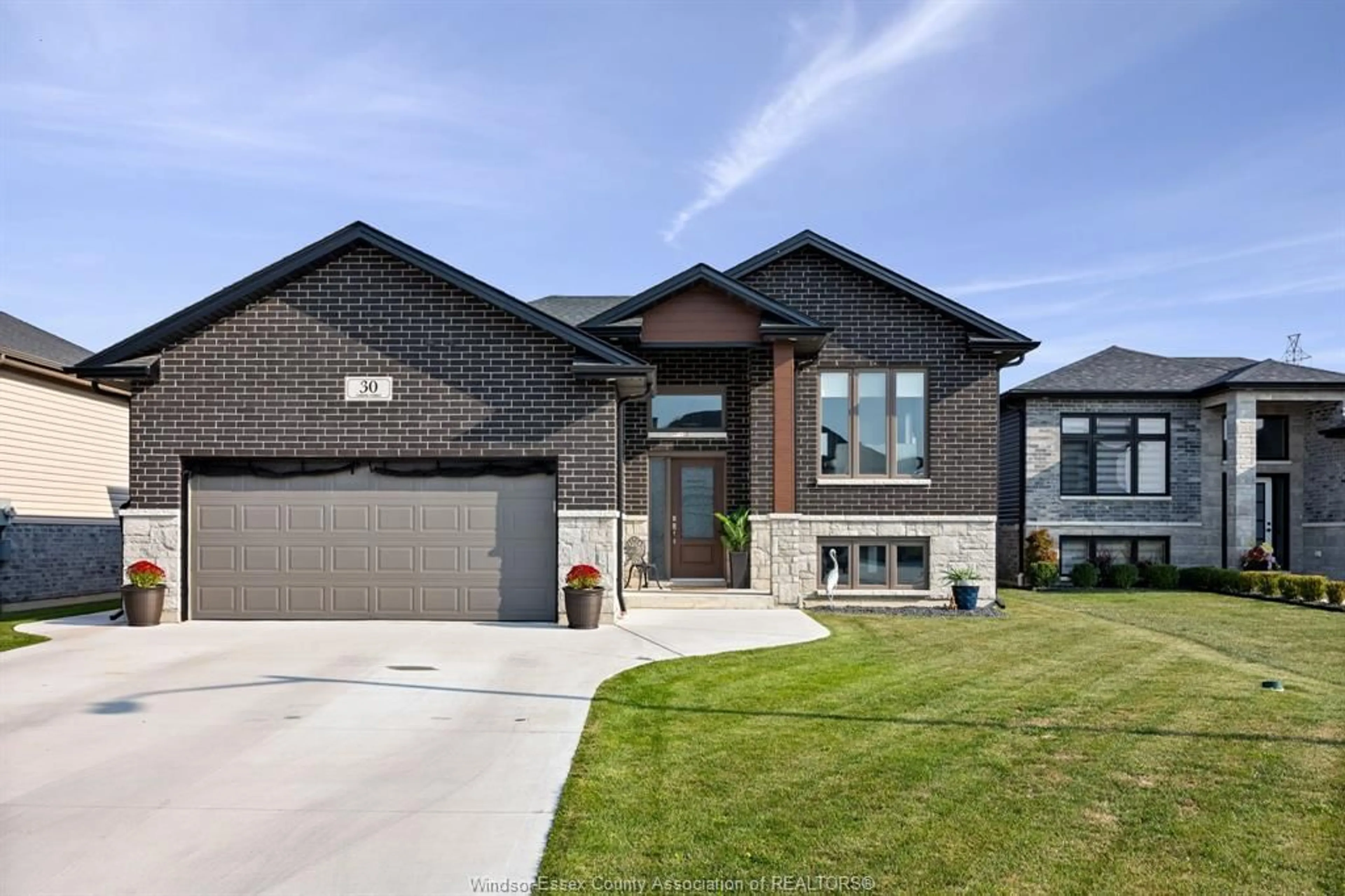 Home with brick exterior material, street for 30 HAWTHORNE Cres, Tilbury Ontario N0P 2L0