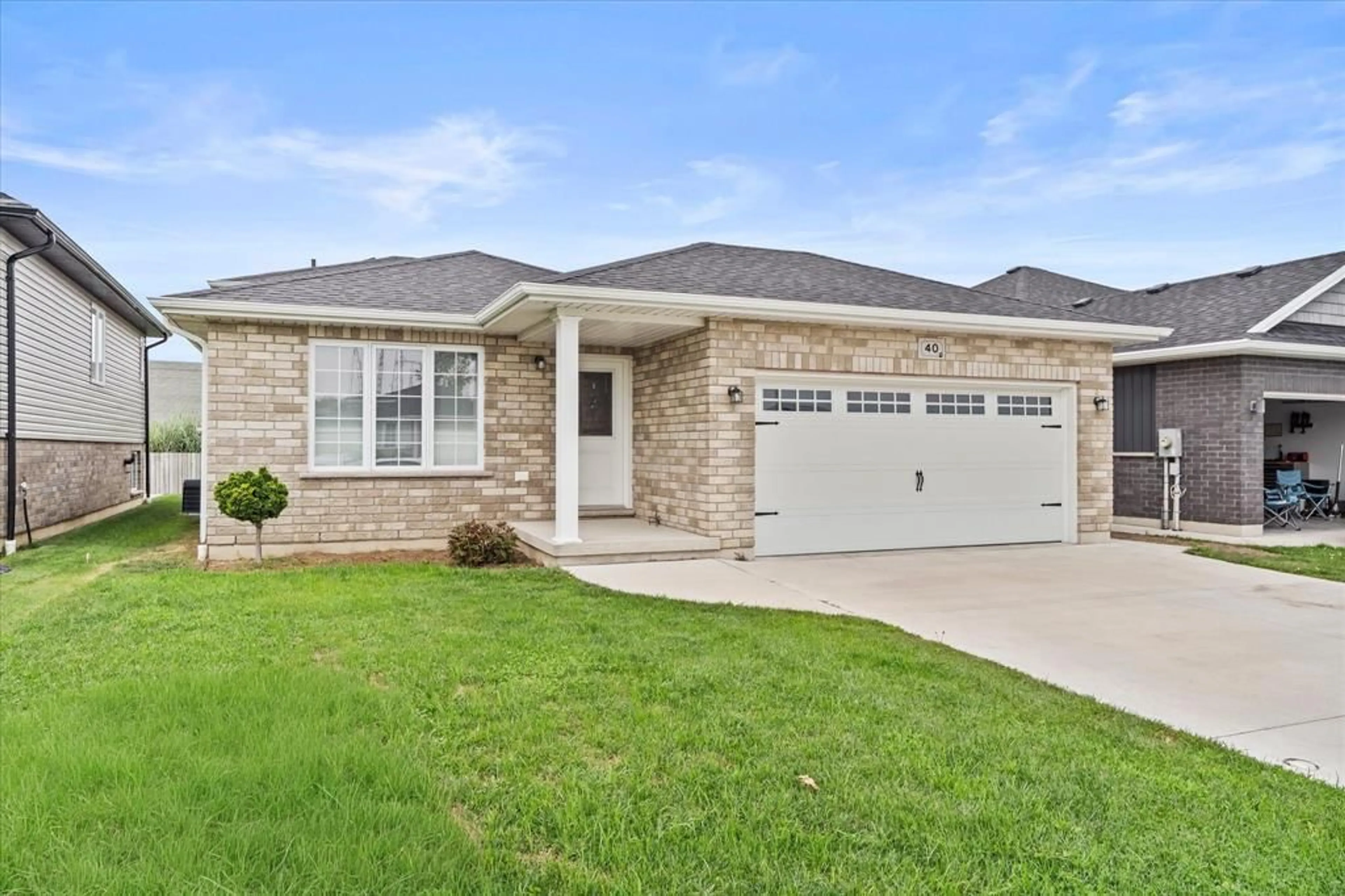 Home with brick exterior material, street for 40 Regal Dr, Tilbury Ontario N0P 2L0