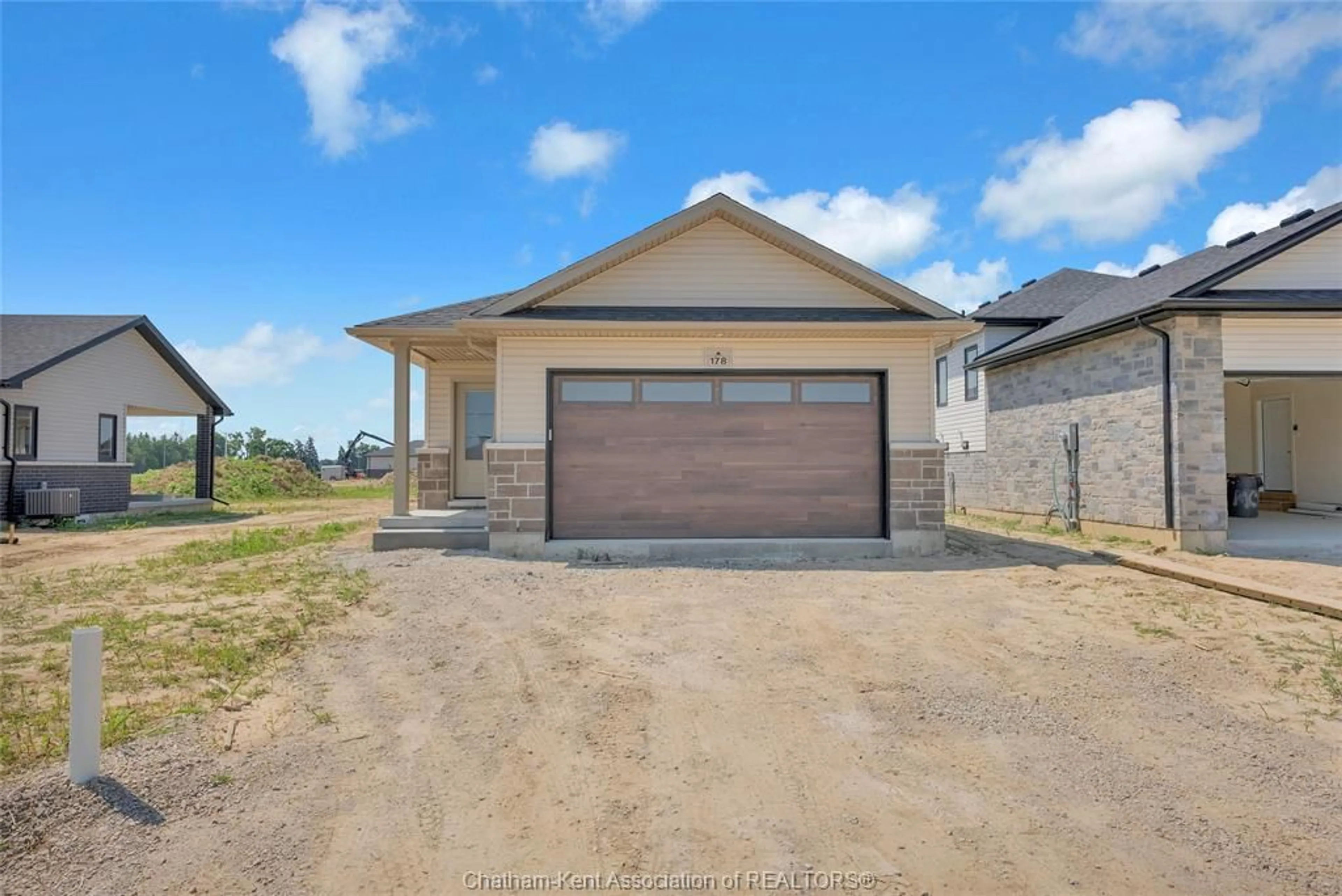 Unknown for 178 IRONWOOD Trail, Chatham Ontario N7M 0T3