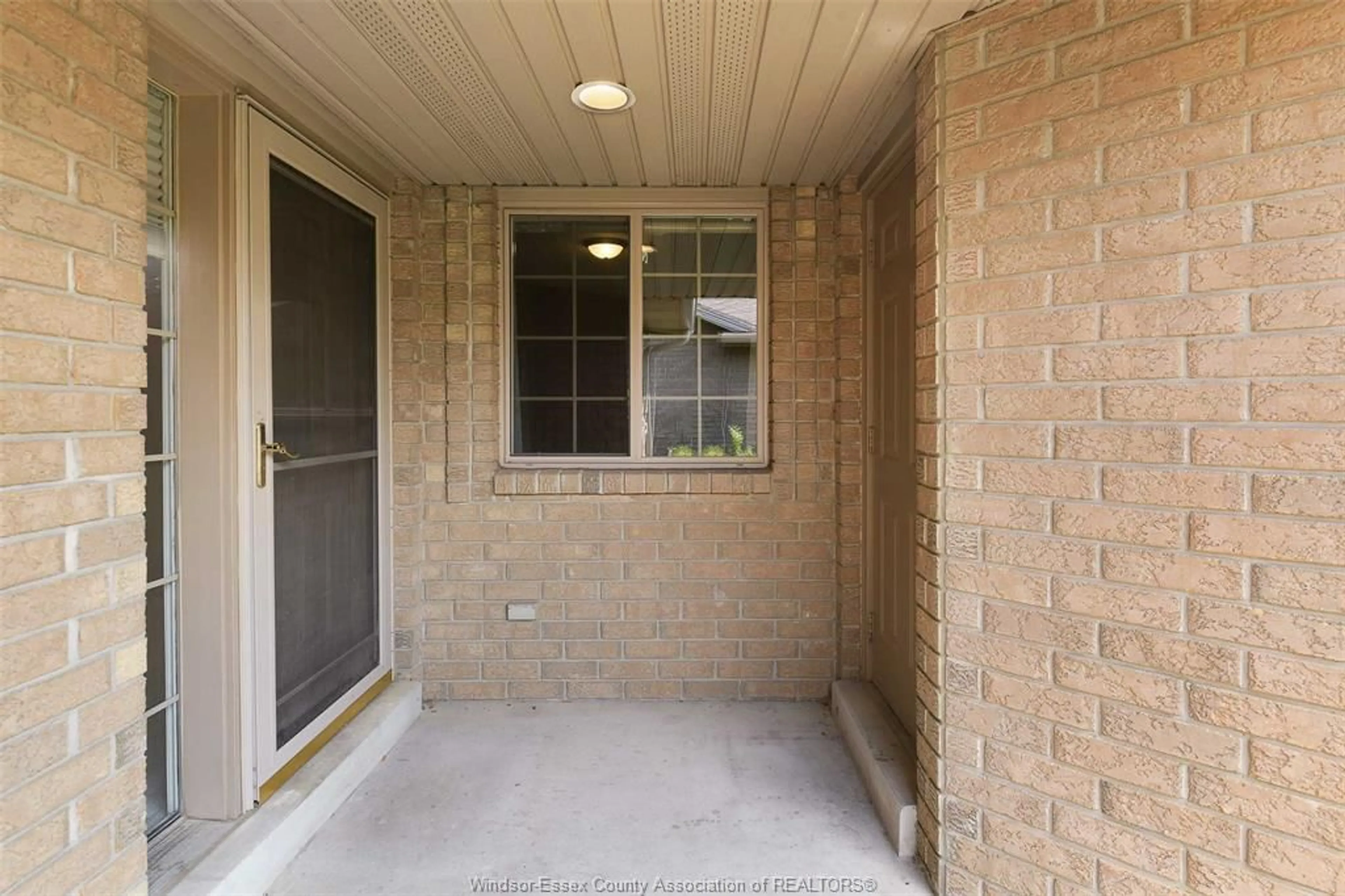 Unknown for 1090 THURSO WAY, Windsor Ontario N9G 2T6