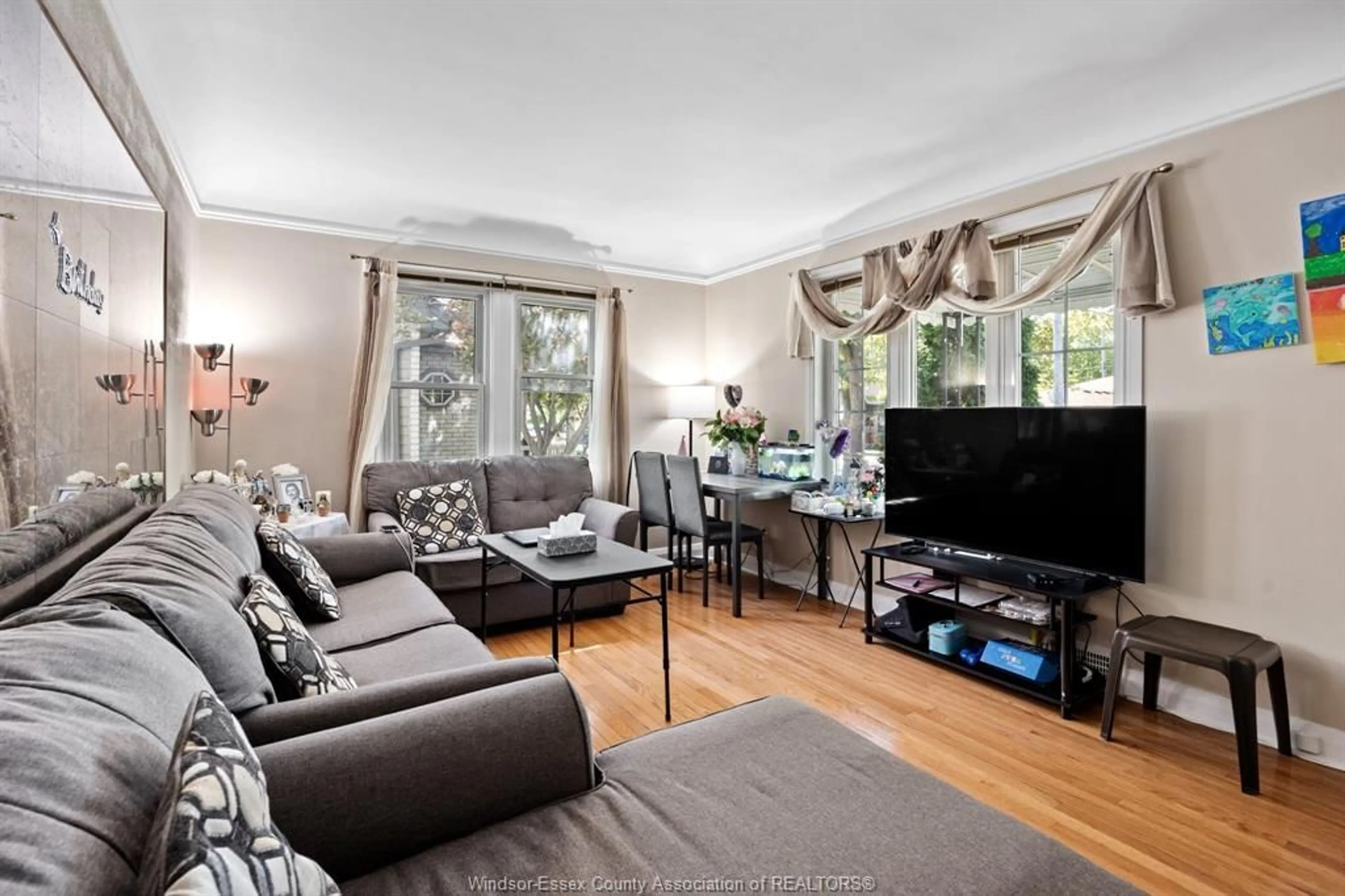 Living room with furniture, unknown for 1418 PILLETTE, Windsor Ontario N8Y 3B6