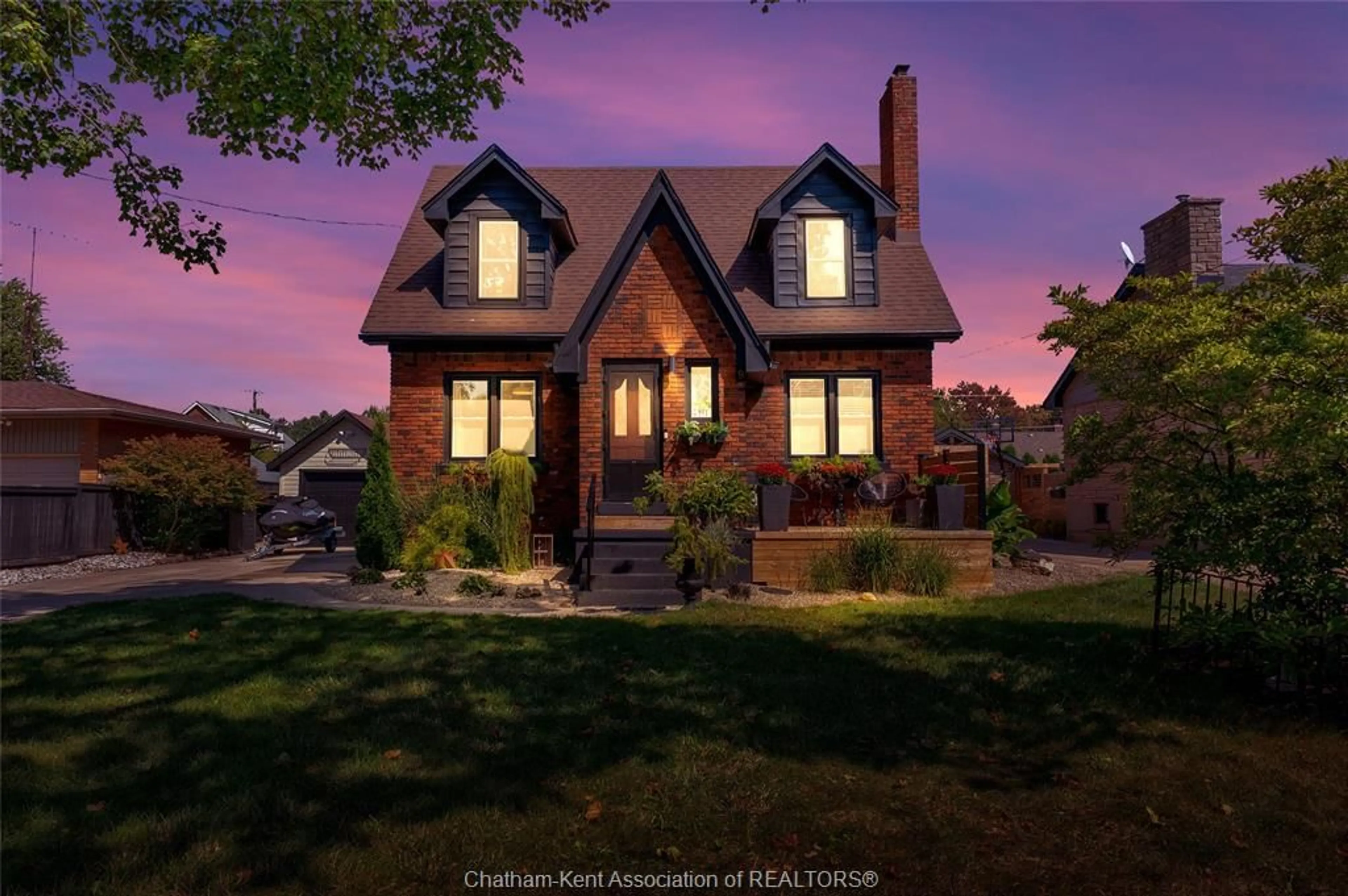 Home with brick exterior material, street for 9 Crystal Dr, Chatham Ontario N7M 3C6