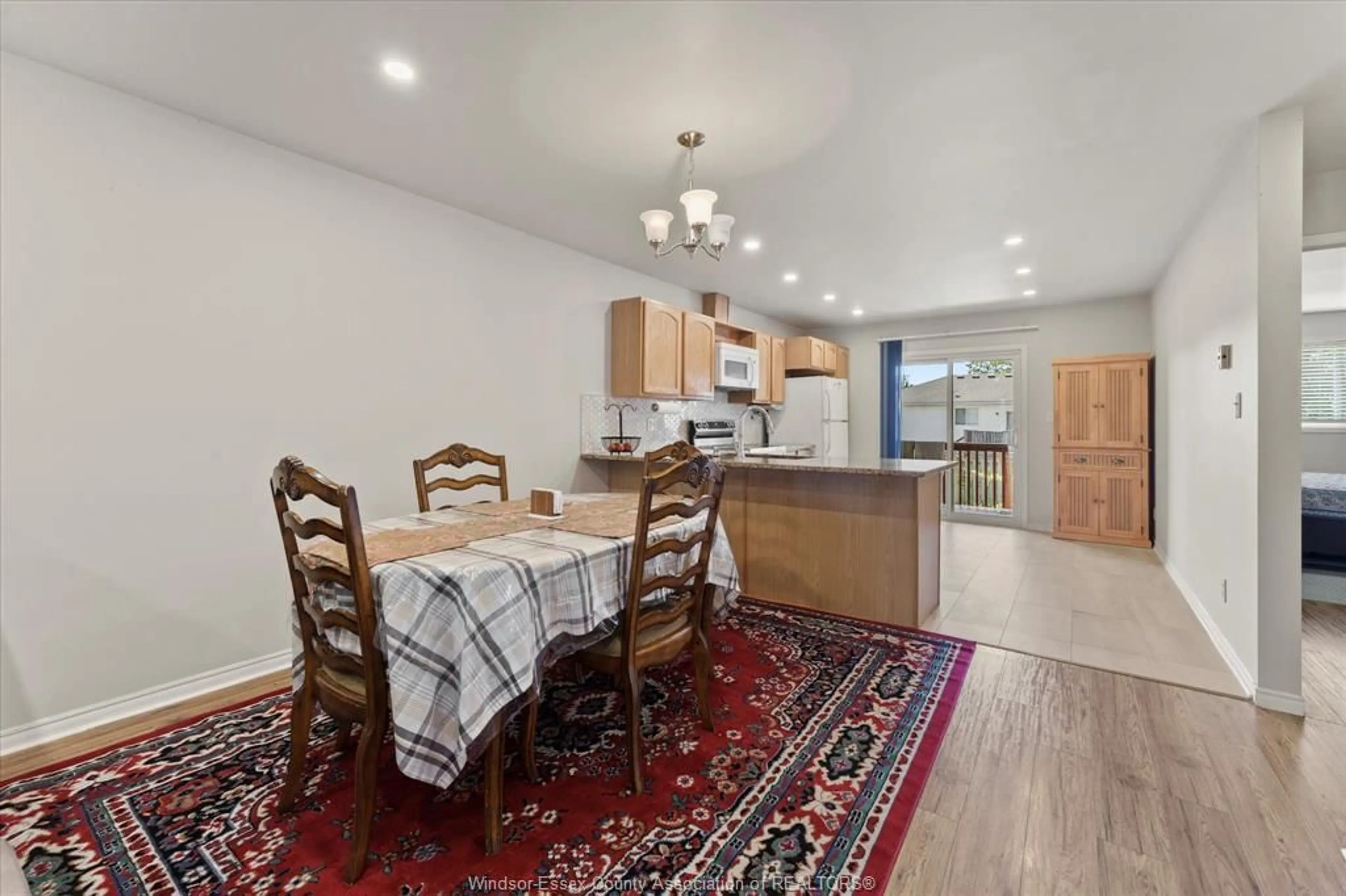 Dining room, unknown for 4135 ST. CLAIR, LaSalle Ontario N9H 2N5