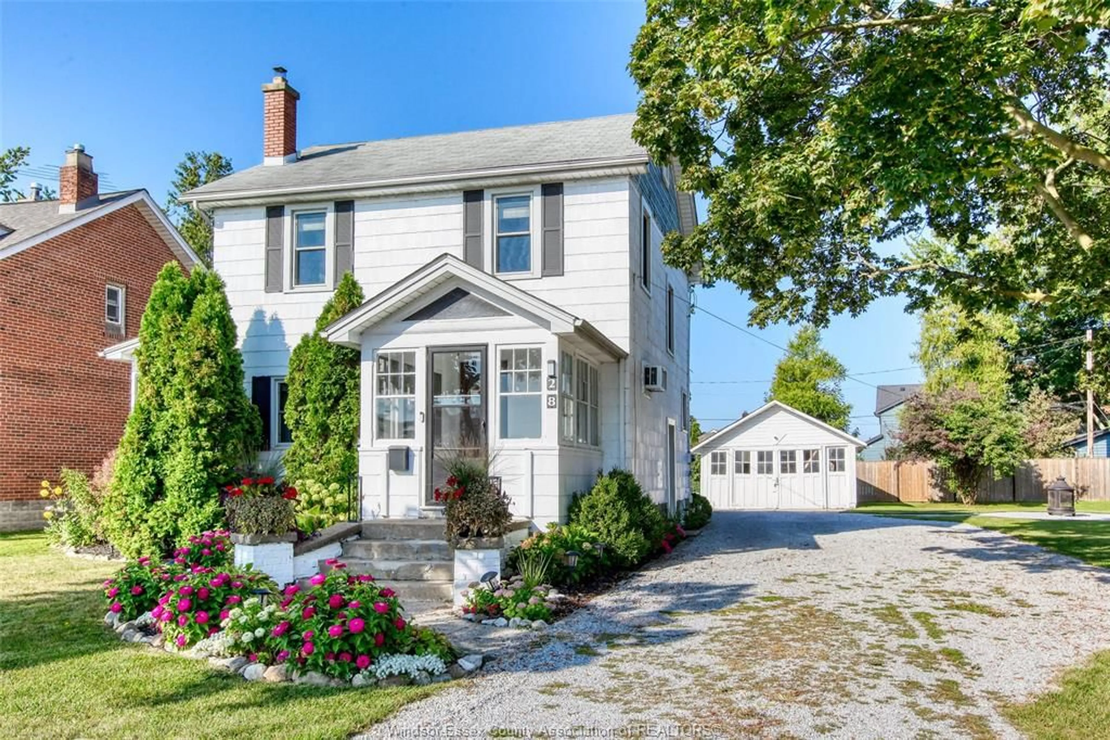 Home with brick exterior material, street for 28 SANDWICH St, Amherstburg Ontario N9V 2T7