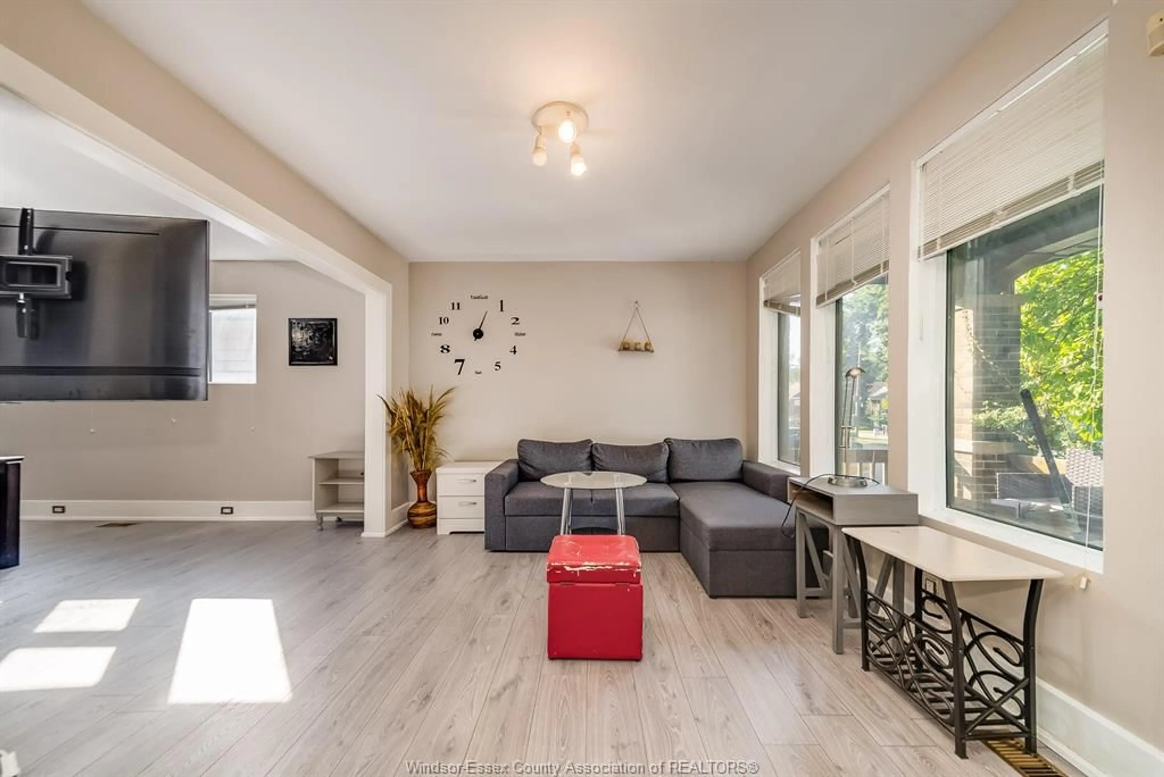 Living room with furniture, unknown for 126 RANKIN Ave, Windsor Ontario N9B 2R5
