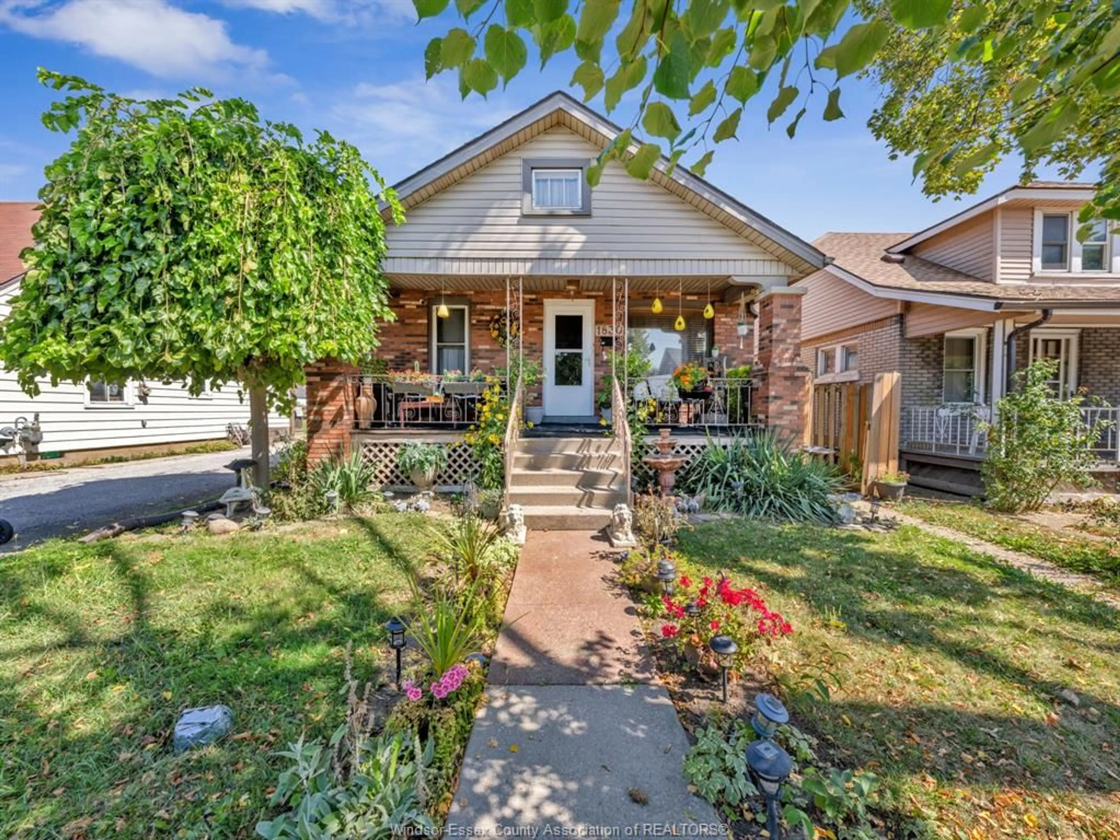 Home with brick exterior material, street for 1830 ALBERT, Windsor Ontario N8W 3W9