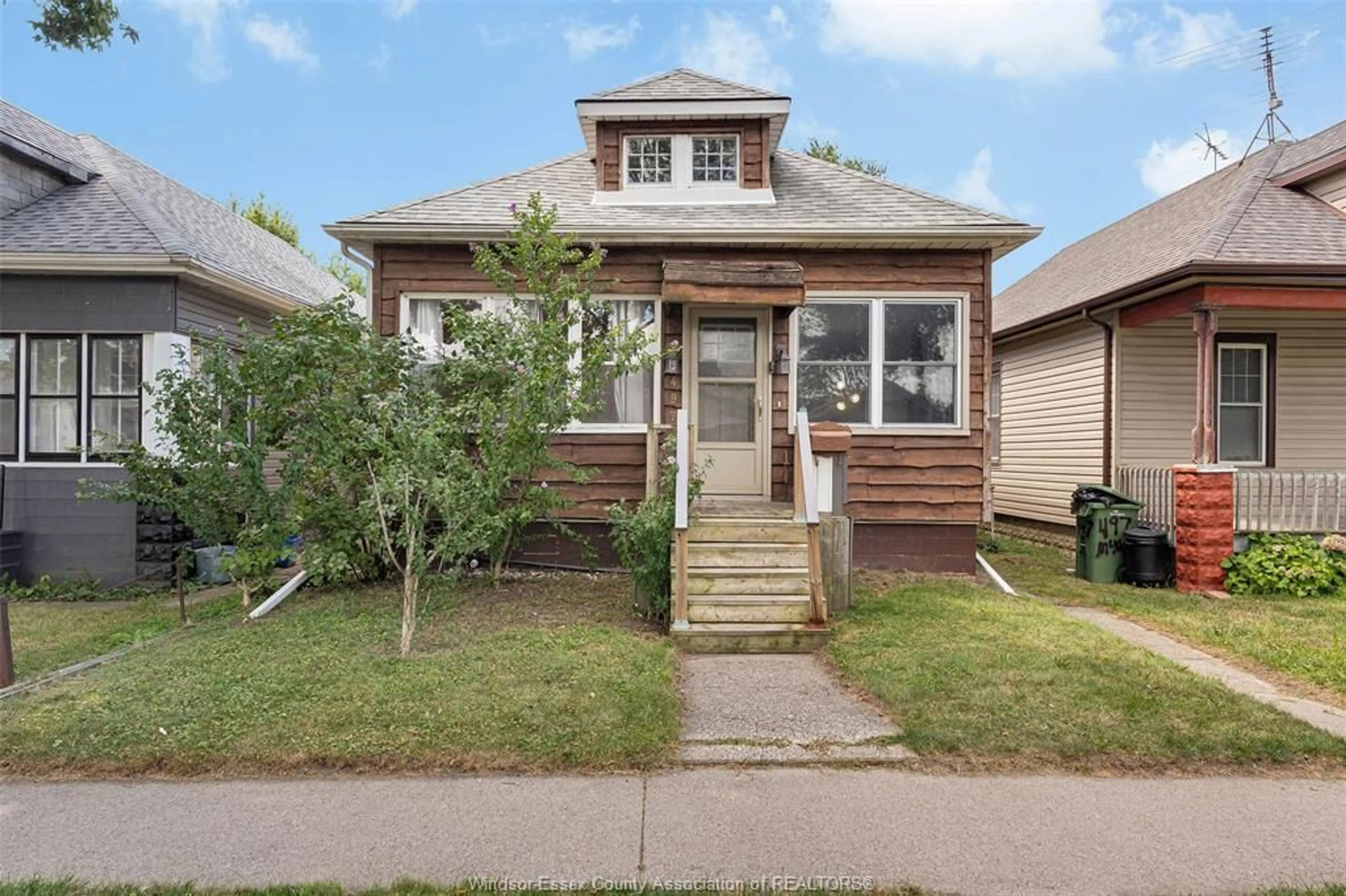 Home with brick exterior material, street for 497 MCKAY Ave, Windsor Ontario N9B 1Z7