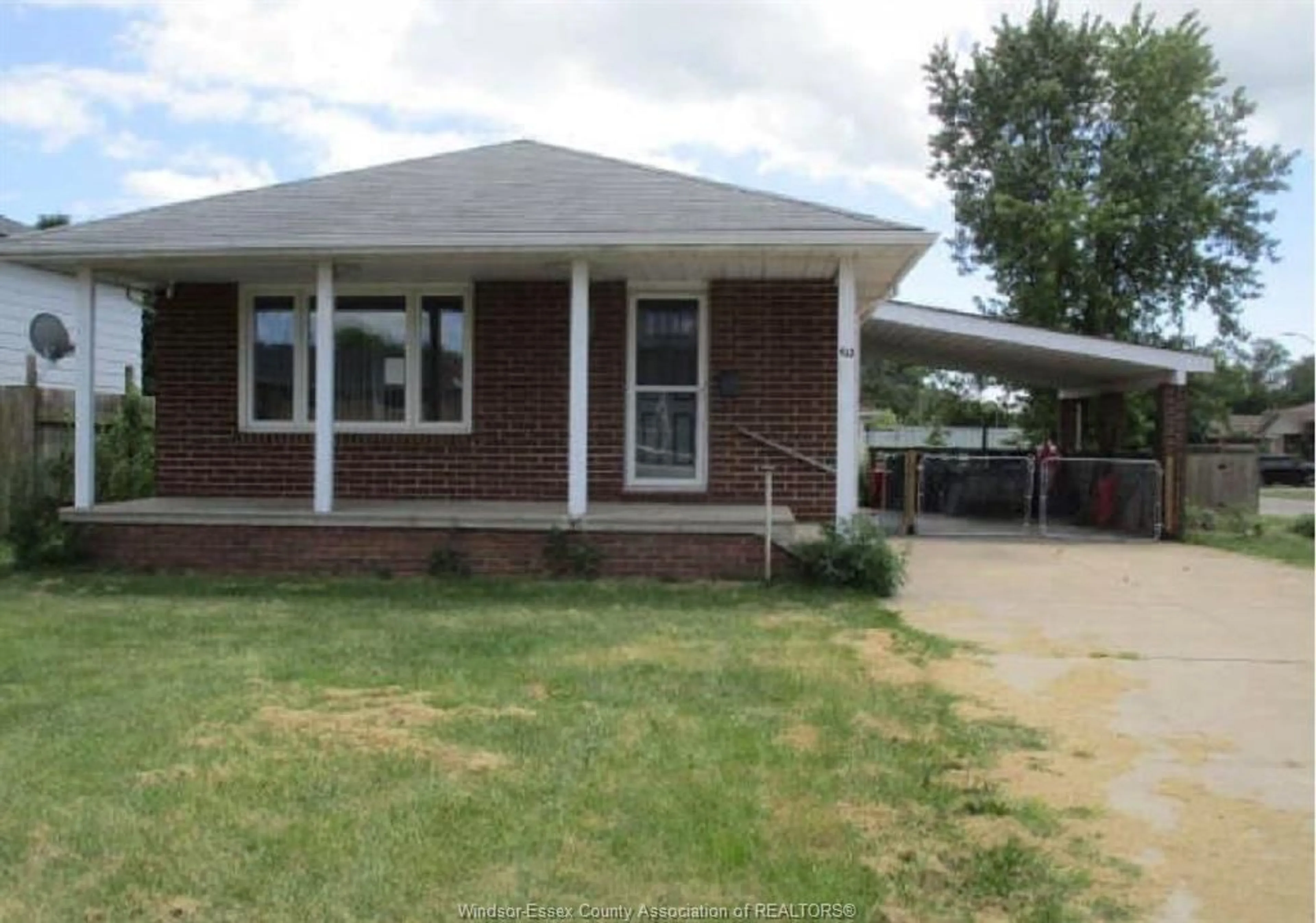 Home with brick exterior material, street for 423 RICHMOND St, Amherstburg Ontario N9V 3G2
